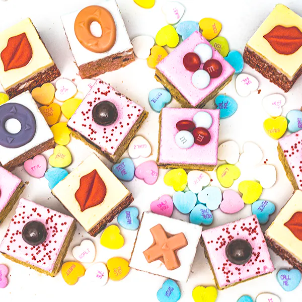 Valentine's Day Rice Krispie Treats - 12 Pack by Treat House