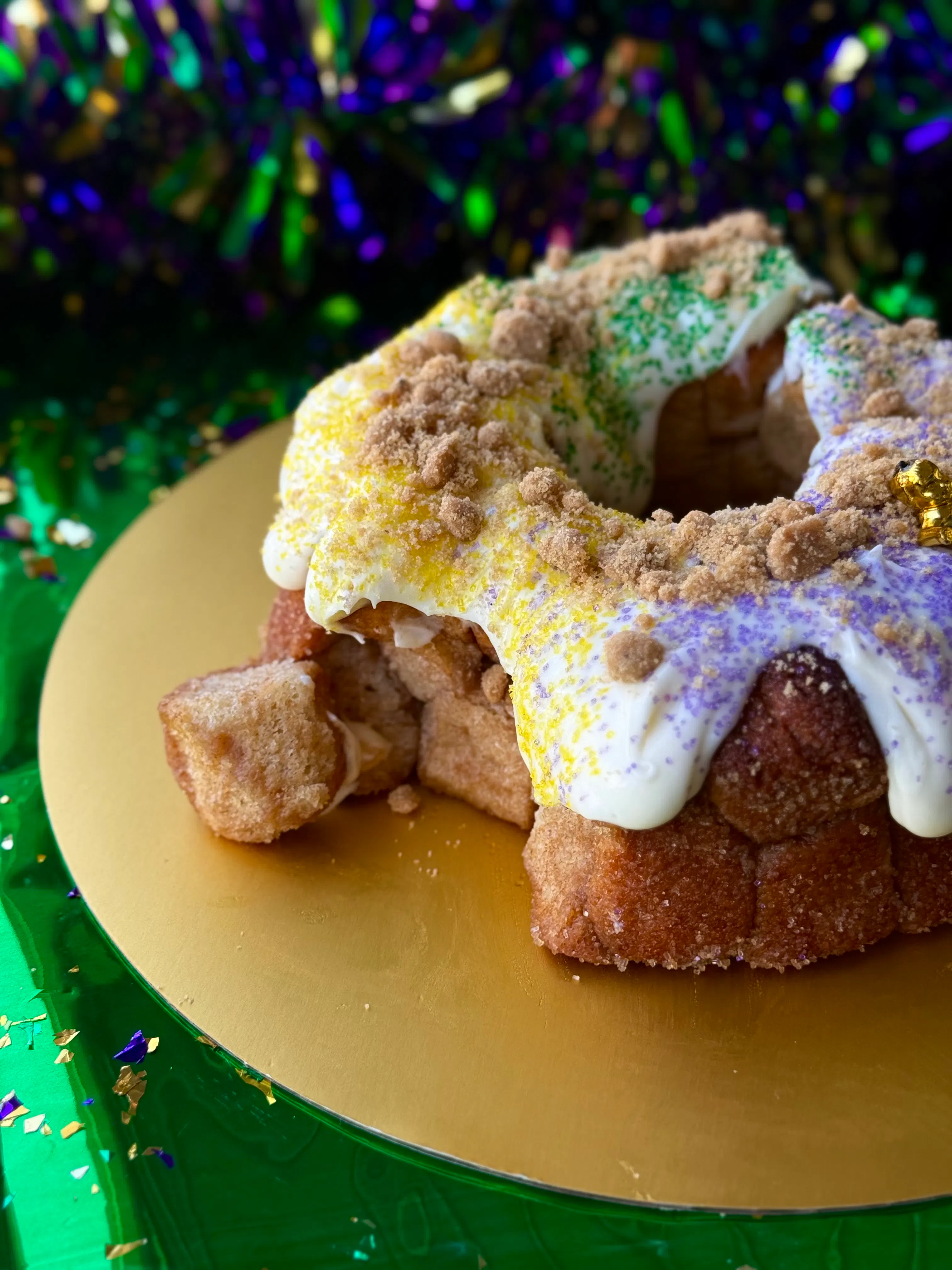 Monkey Bread King Cake by Dickie Brennan & Co. | Goldbelly
