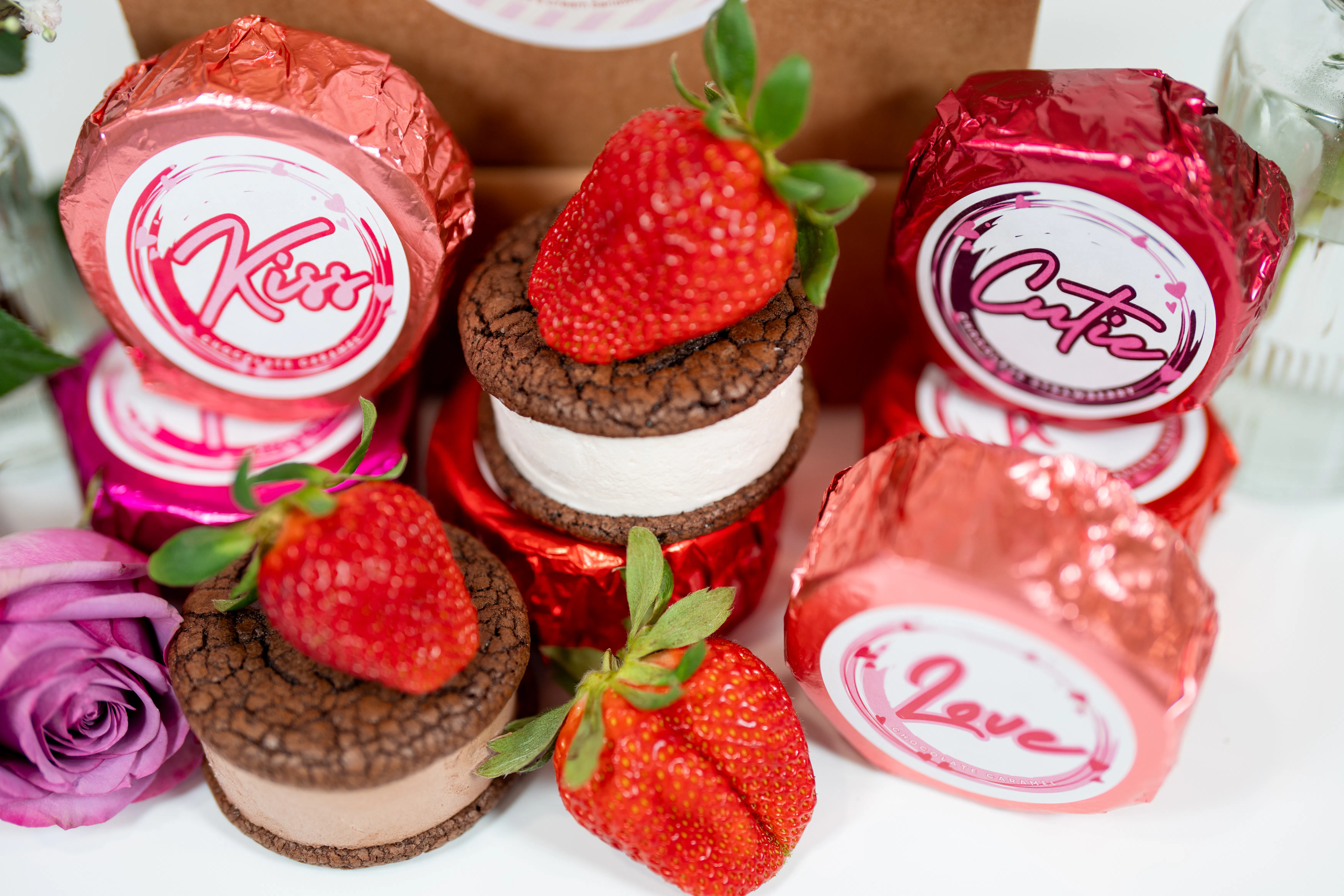Valentine's Day "Chocolate Box" Ice Cream Sandwiches - 8 Pack by Nye's Cream Sandwiches
