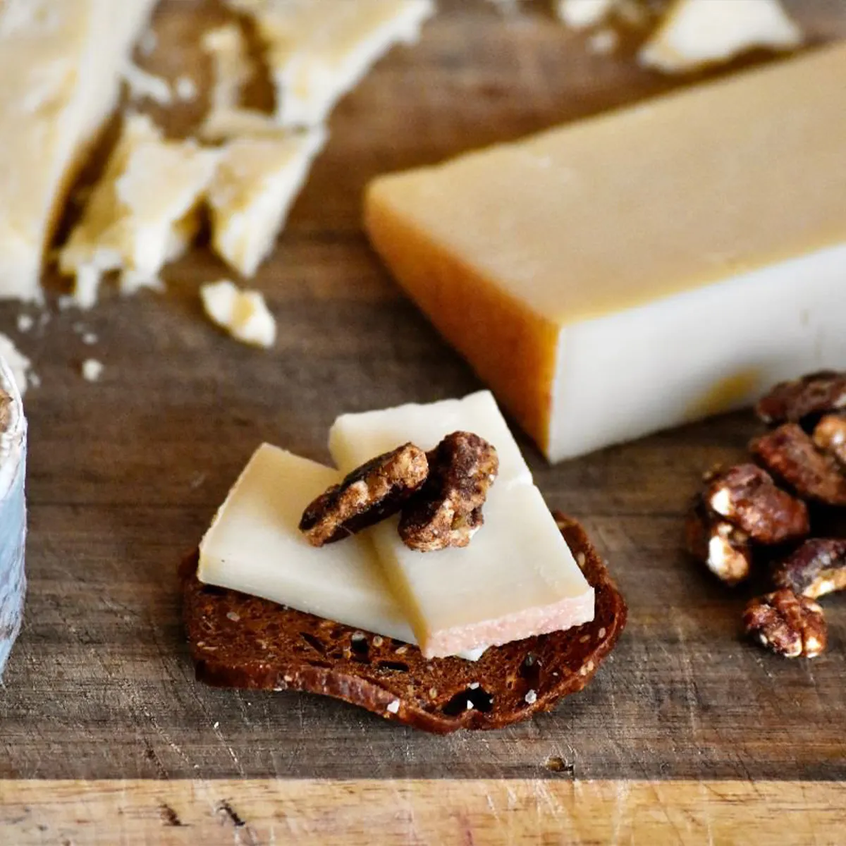 The Vermonter by Jasper Hill Farm - Alternate image 2