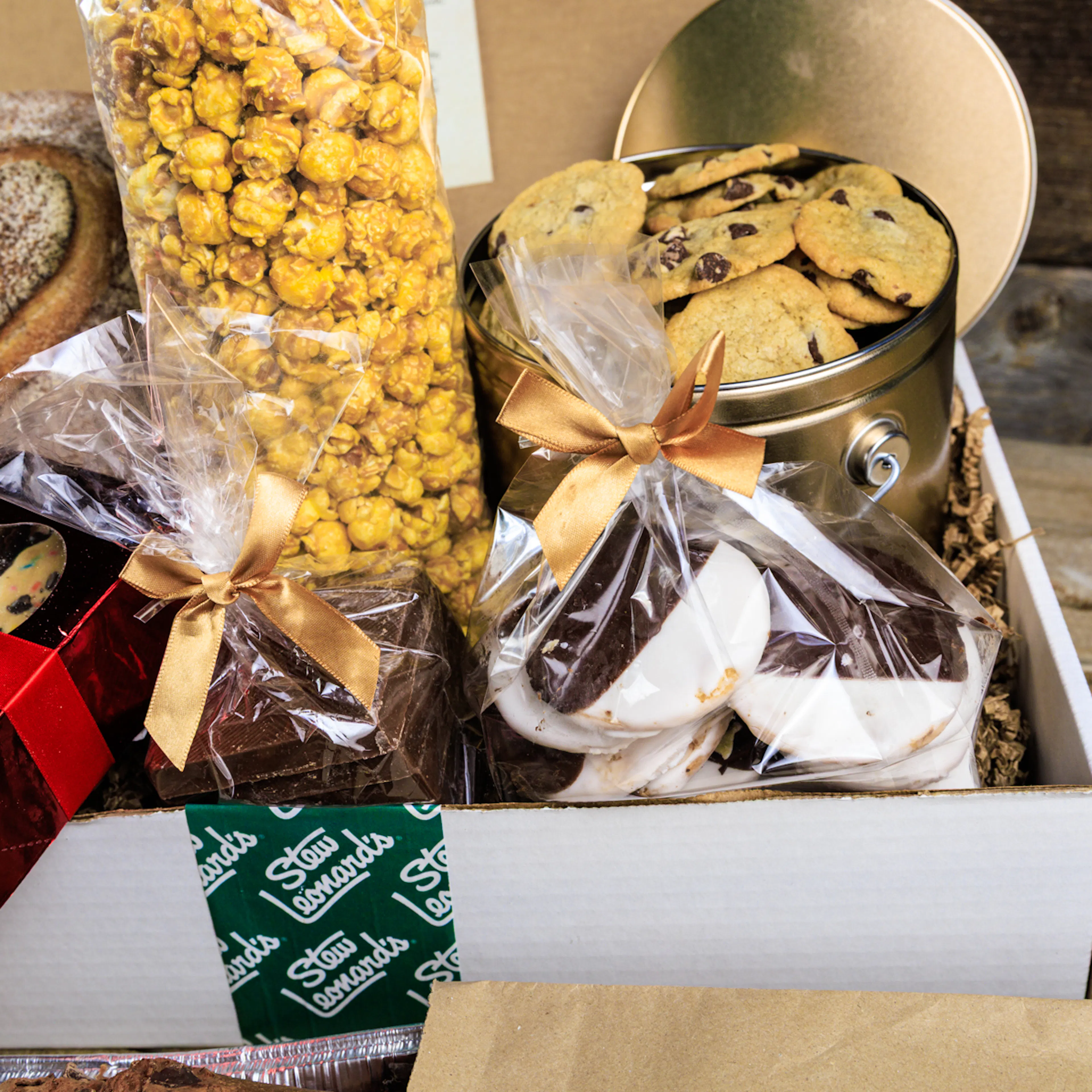 Bethy’s Sweetheart Bakery Sampler by Stew Leonard's - Alternate image 1