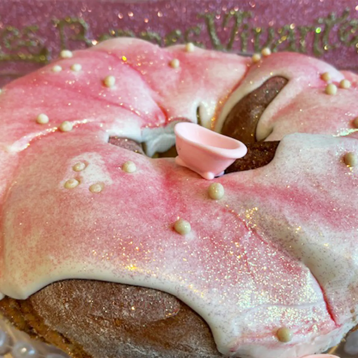 Sucré x LBV Pink King Cake by Sucré - Alternate image 1