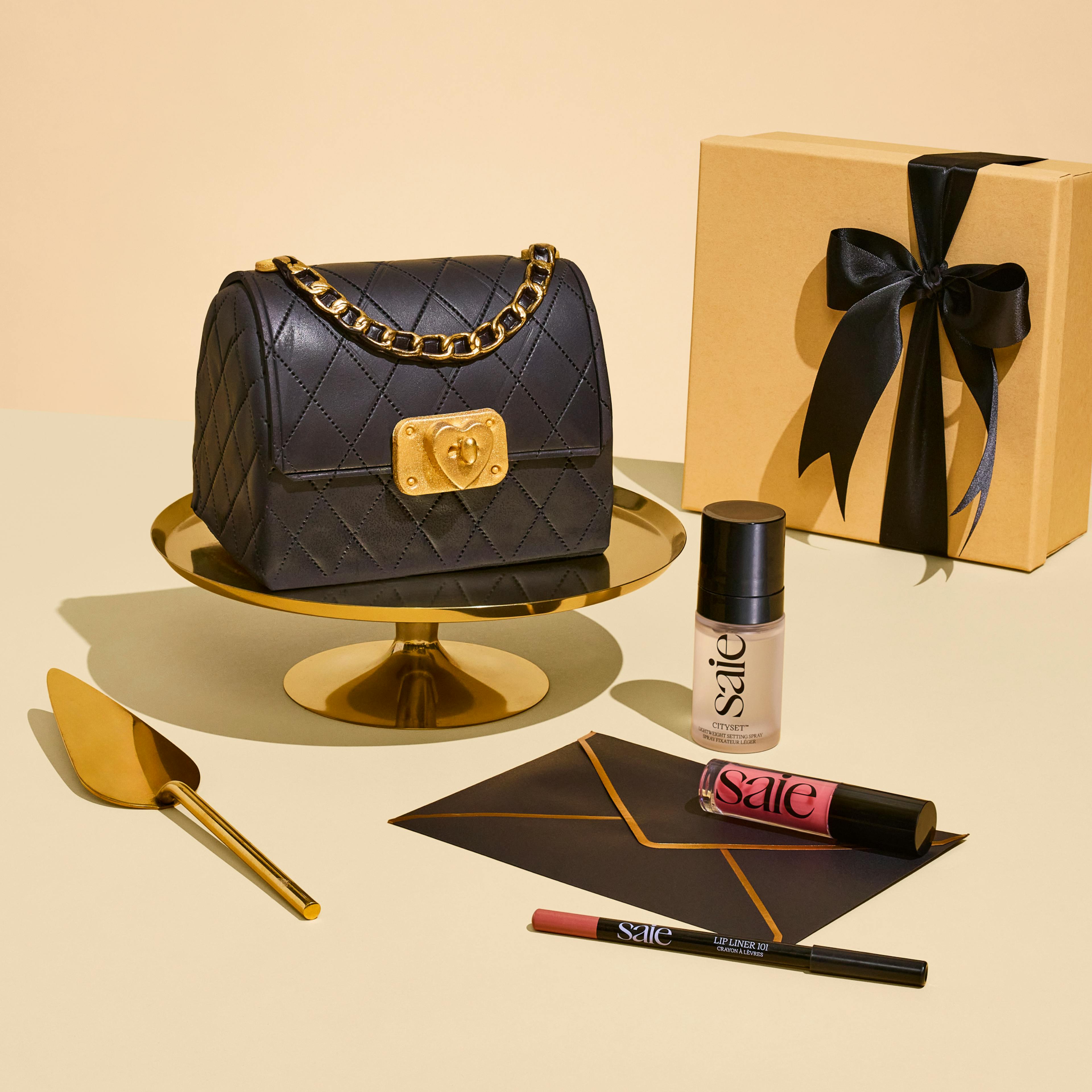 The Date Night Handbag Cake – Noir by Duff Goldman - Alternate image 3