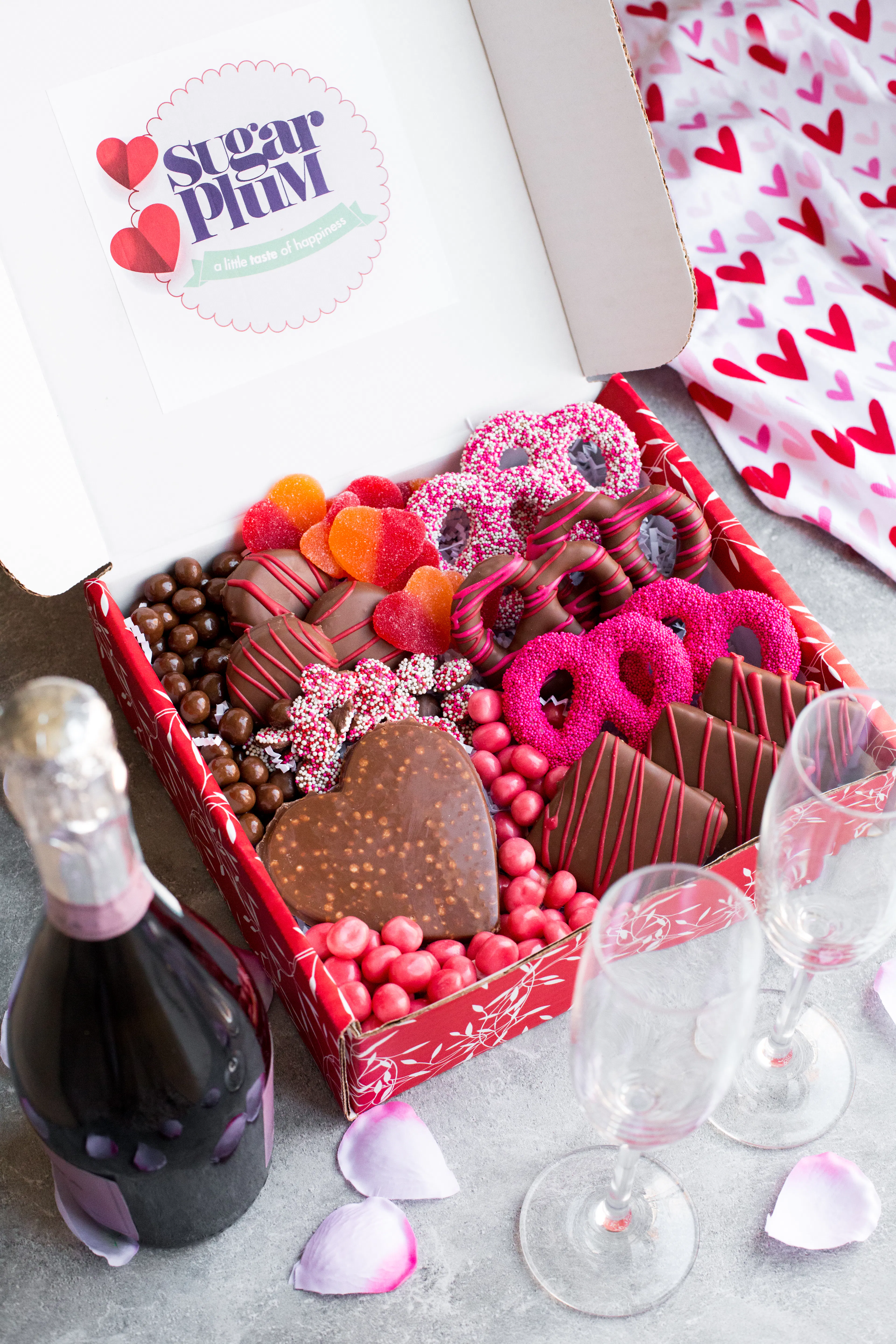 Happy Valentine's Day Box by Sugar Plum - Alternate image 3