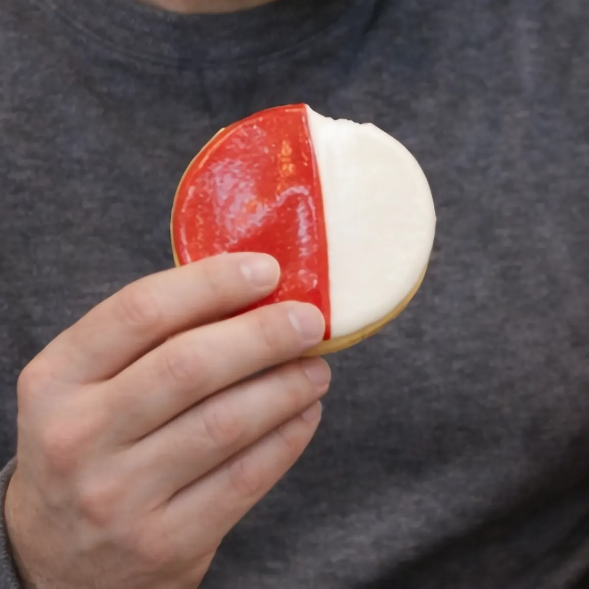 Mini Red & White Cookies - 8 Pack by Bagel Boss - Alternate image 2
