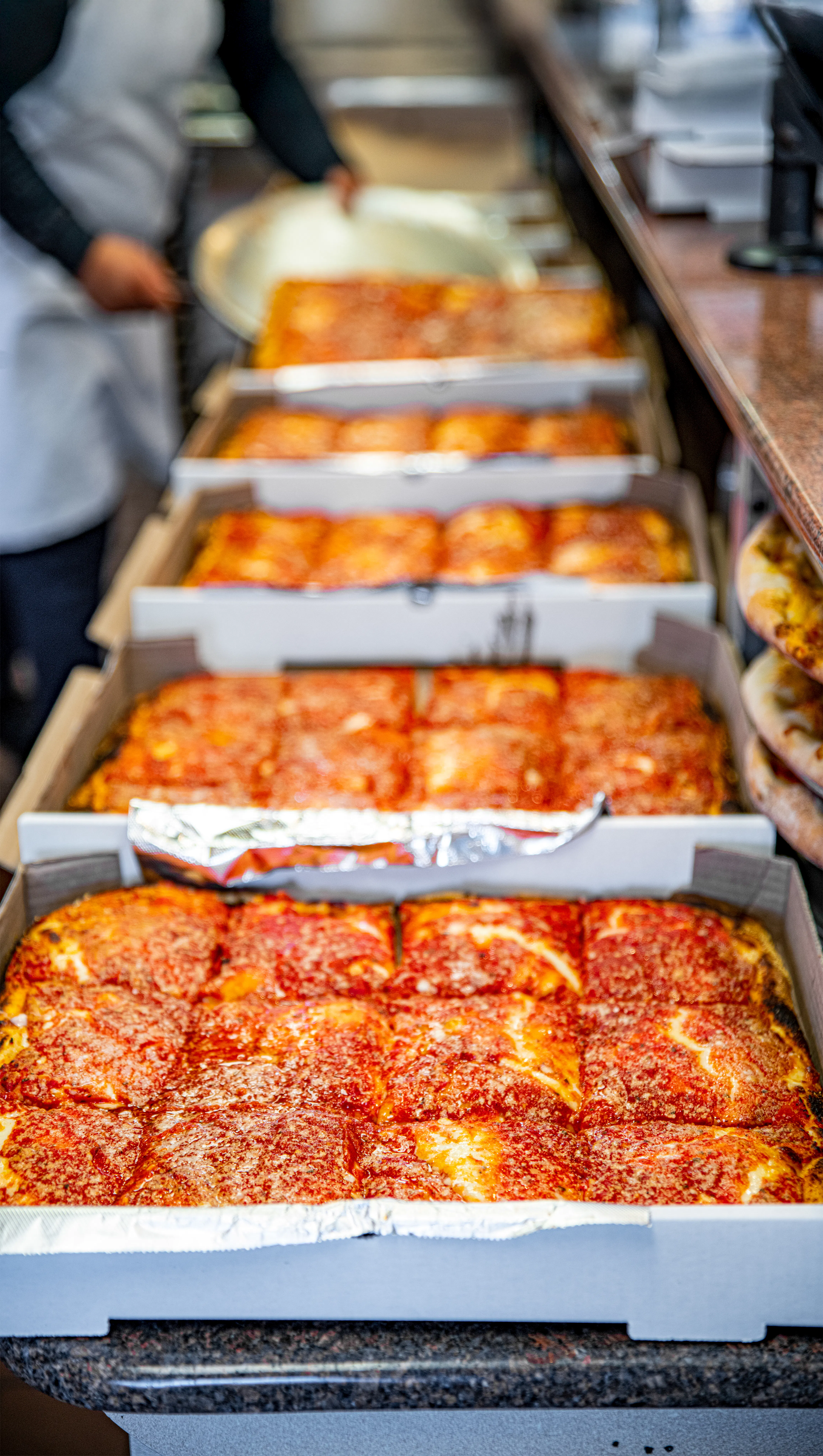 Sicilian Pizza - 3 Pack by L&B Spumoni Gardens - Alternate image 4