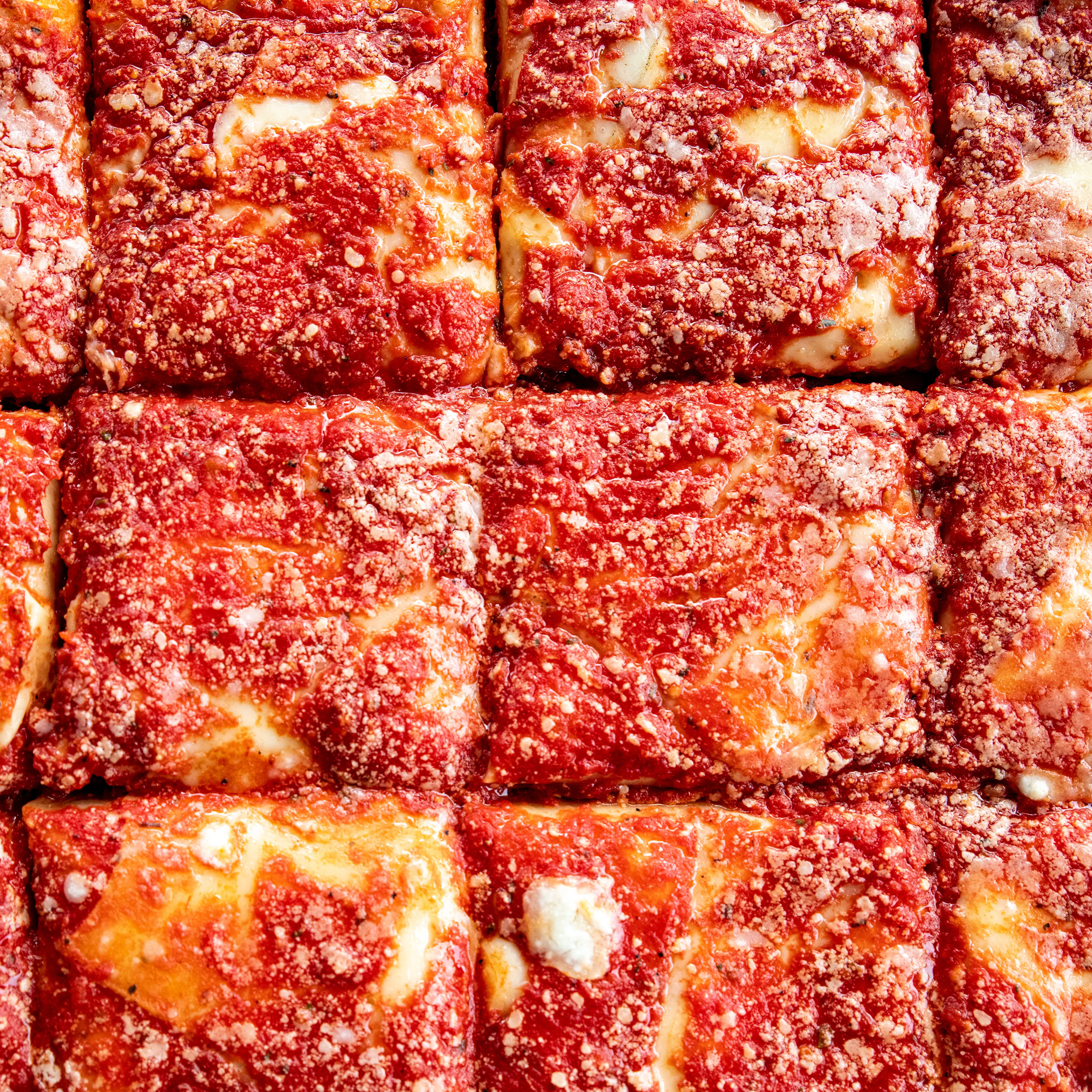 Sicilian Pizza - 2 Pack by L&B Spumoni Gardens - Alternate image 5