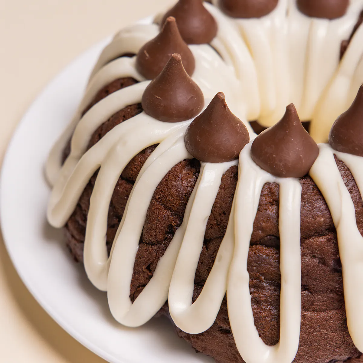 Hershey's Kisses Valentine's Day Bundt Cake by Mo's Bundt Cakes - Alternate image 2