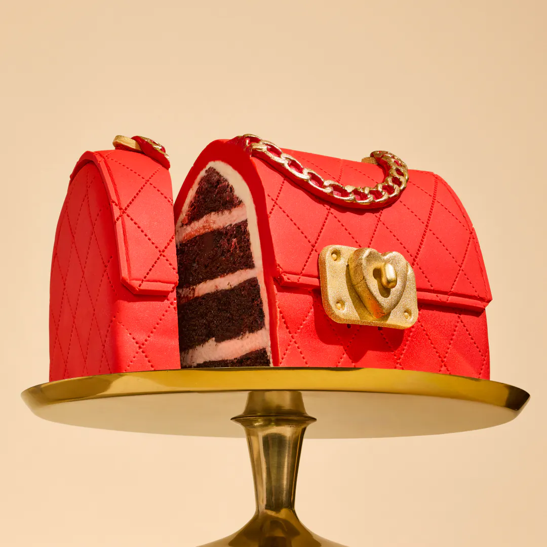 The Date Night Handbag Cake – Rouge by Duff Goldman