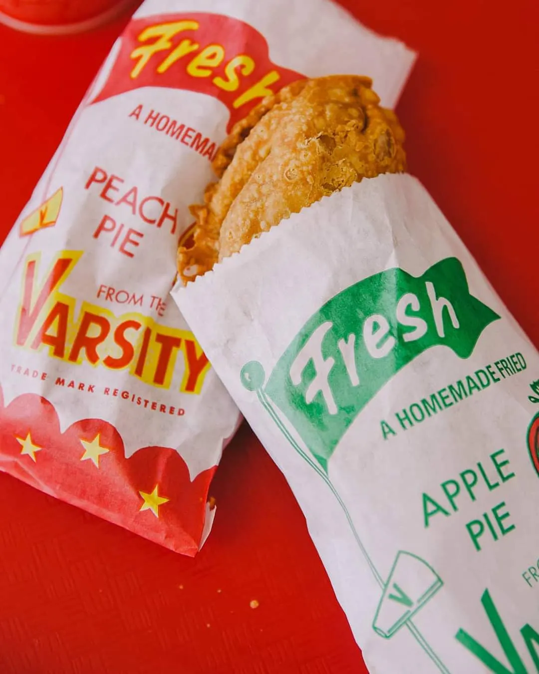 Chili Hot Dog Kit 16 Pack + 9 Hand Pies by The Varsity - Alternate image 4