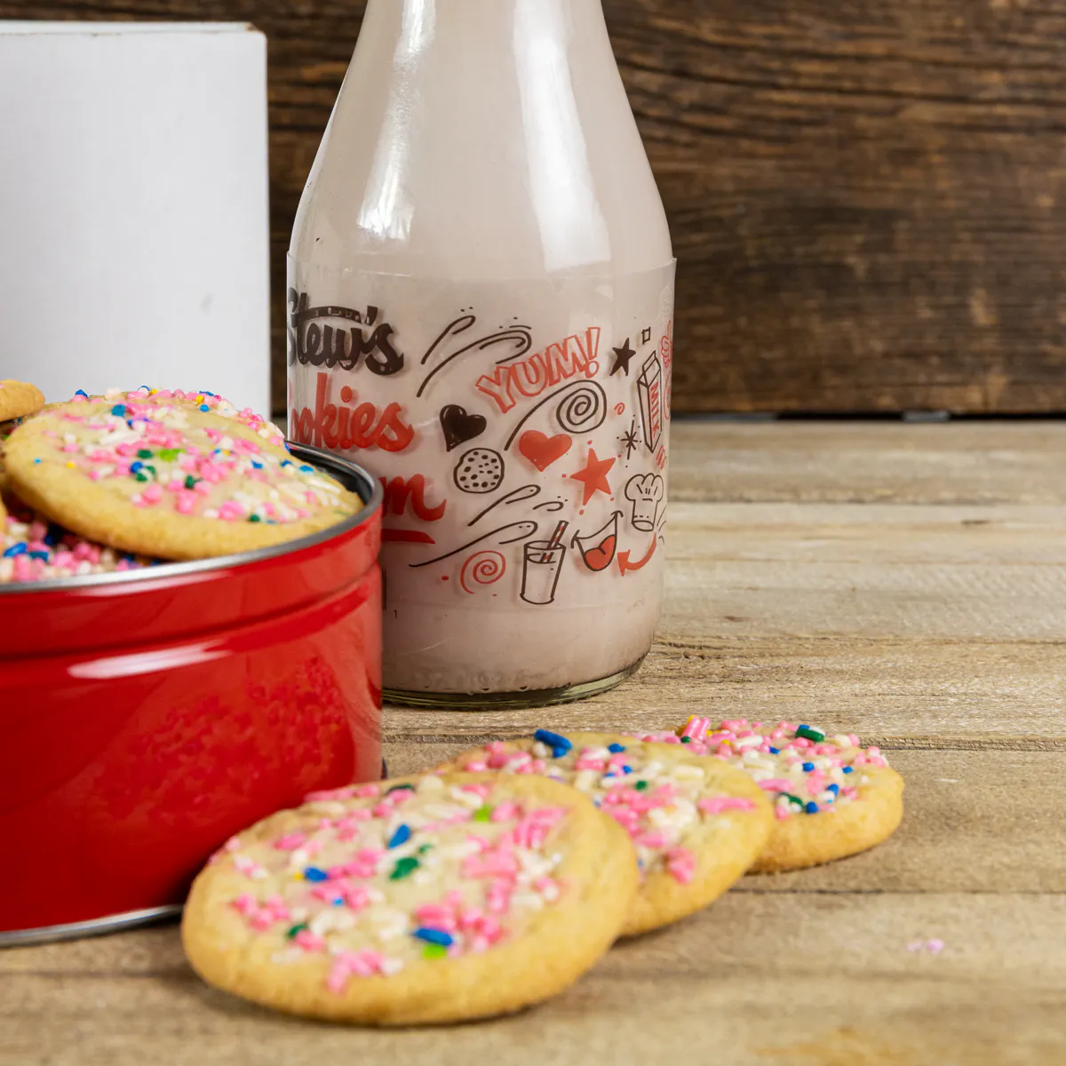 Stew's Cookies & Cream Milk + Cookie Tin Combo by Stew Leonard's - Alternate image 1