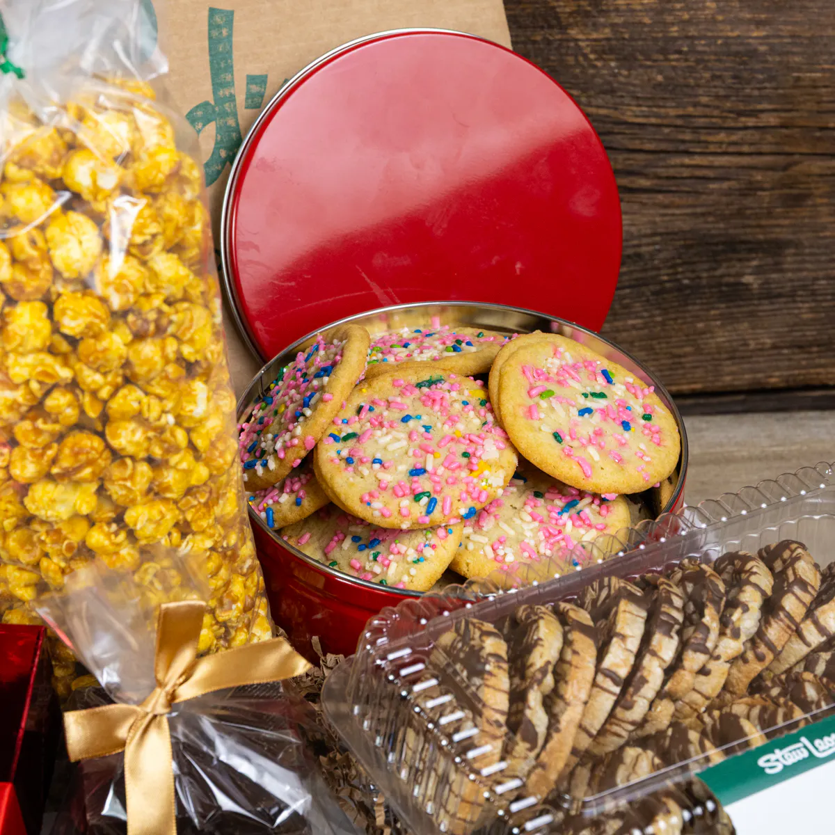 Bethy's Easter Bakery Sampler Box by Stew Leonard's - Alternate image 3