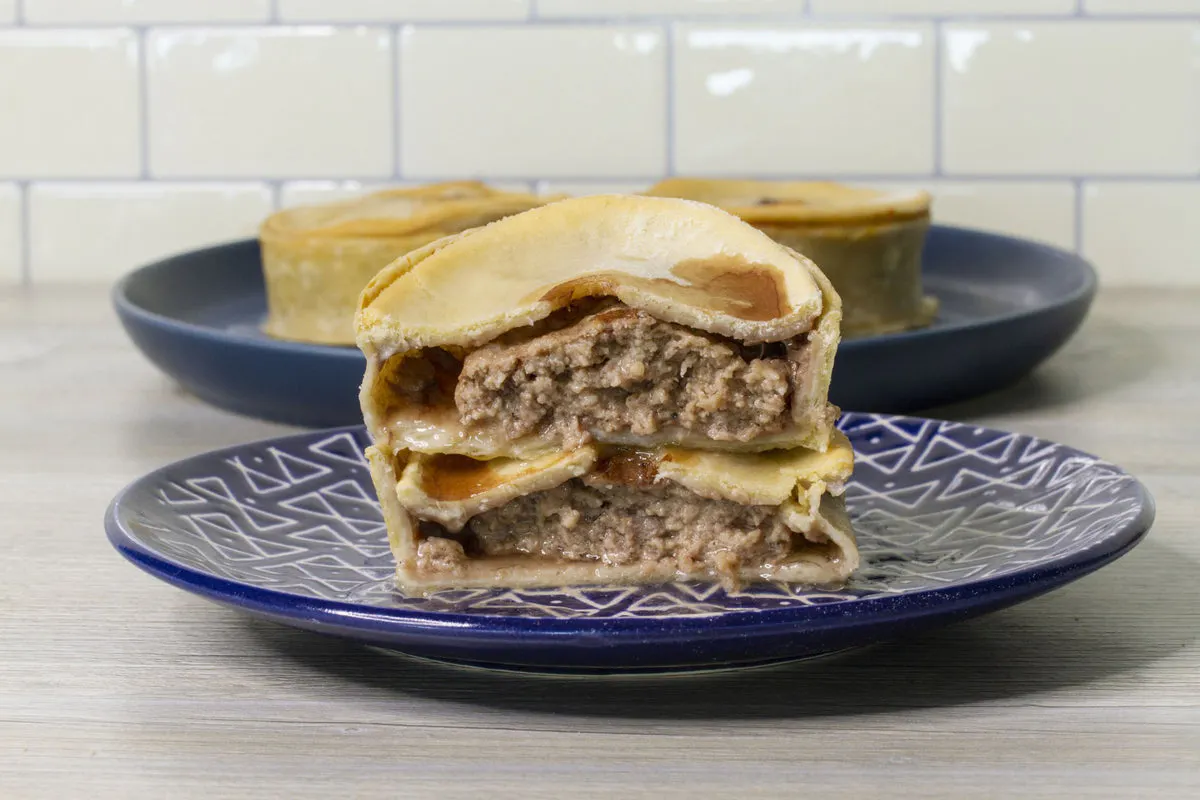 Scottish Meat Pies - 4 Pack by Ackroyd's Scottish Bakery - Alternate image 2