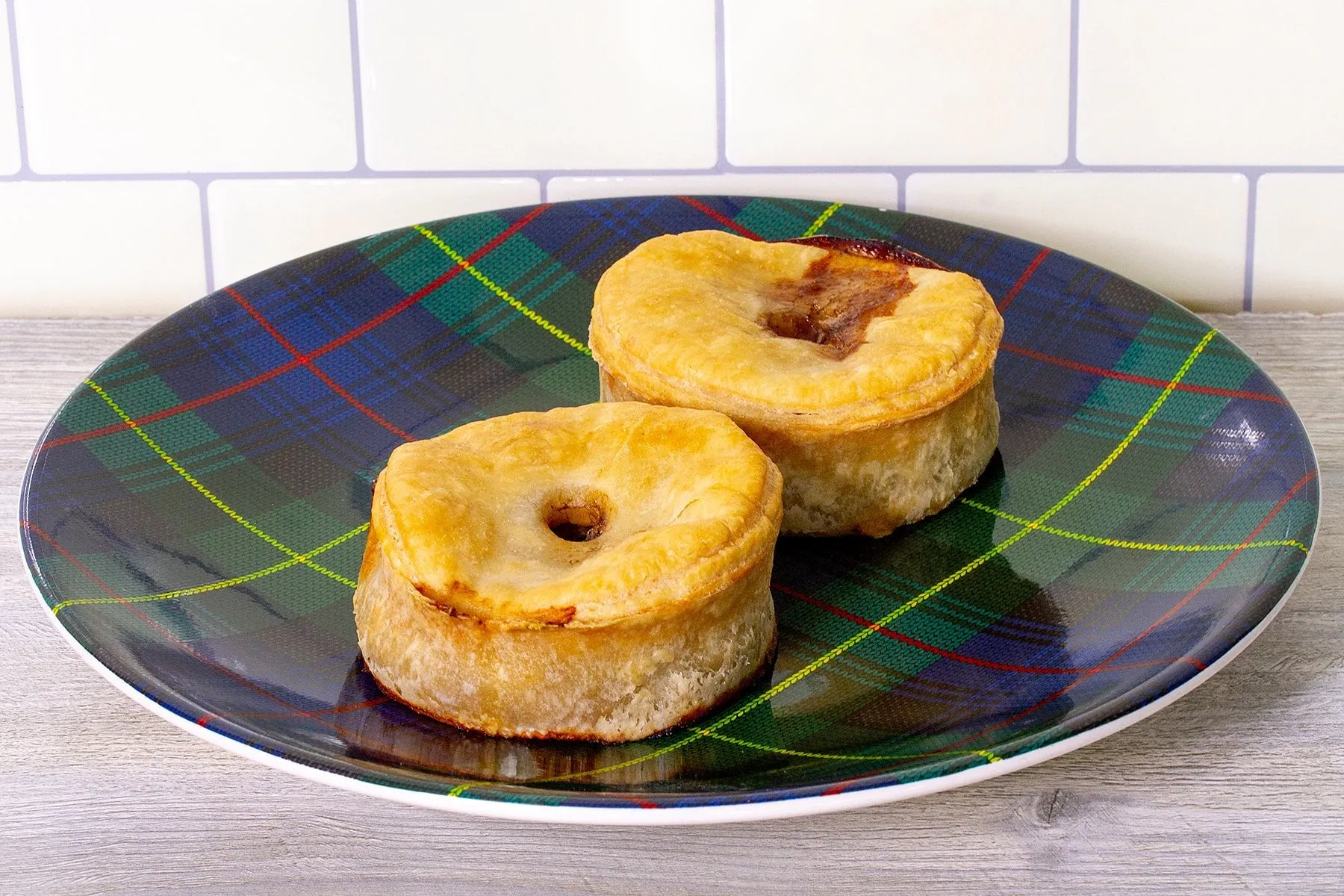 Steak & Onion Pies - 4 Pack by Ackroyd's Scottish Bakery - Alternate image 2