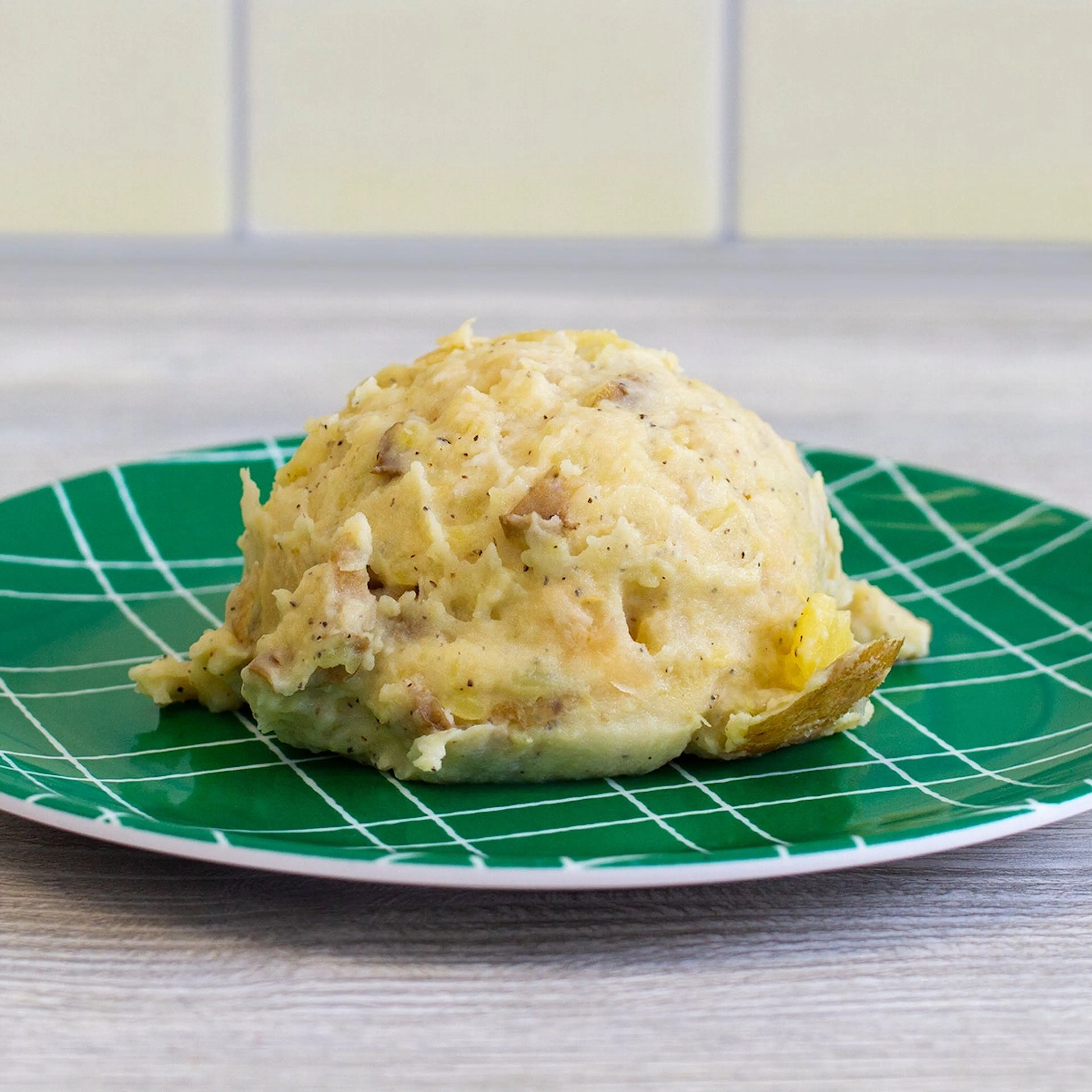Traditional Haggis Supper by Ackroyd's Scottish Bakery - Alternate image 2