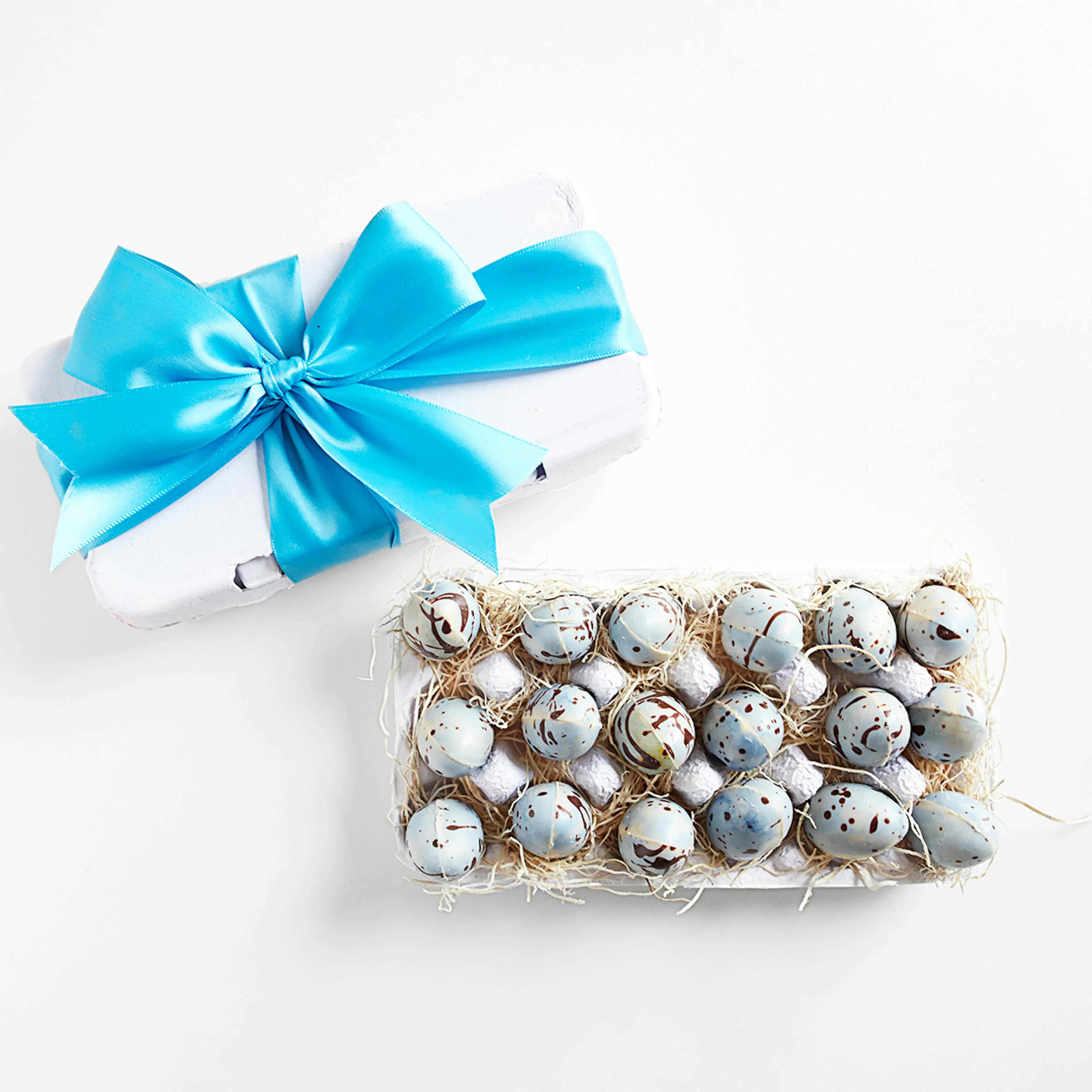 "Bunny's Bounty" Chocolate Gift Set - 37 Piece by Knipschildt Chocolatier - Alternate image 3