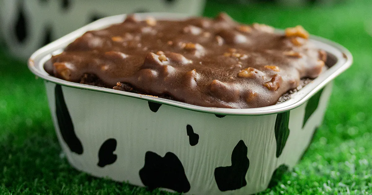 Mini Texas Sheet Cakes by 4 Rivers Smokehouse | Goldbelly