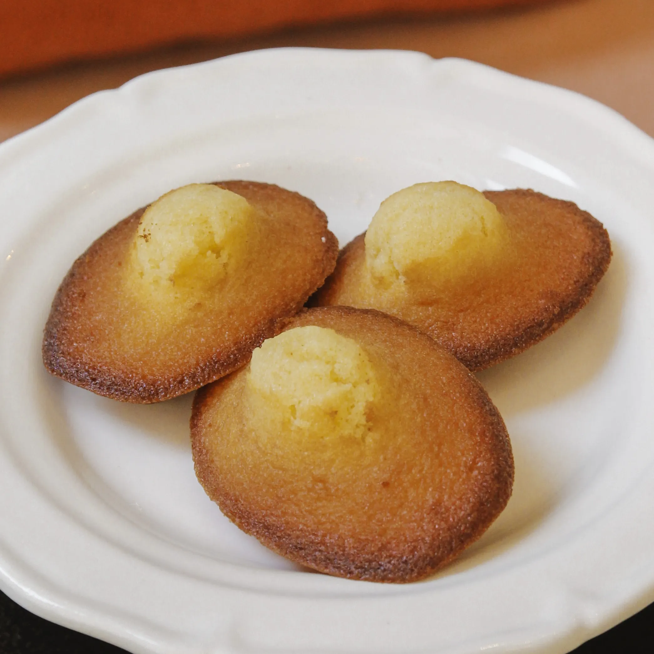 Madeleines Gift Box - 8 Pack by Patisserie Vanessa | Goldbelly