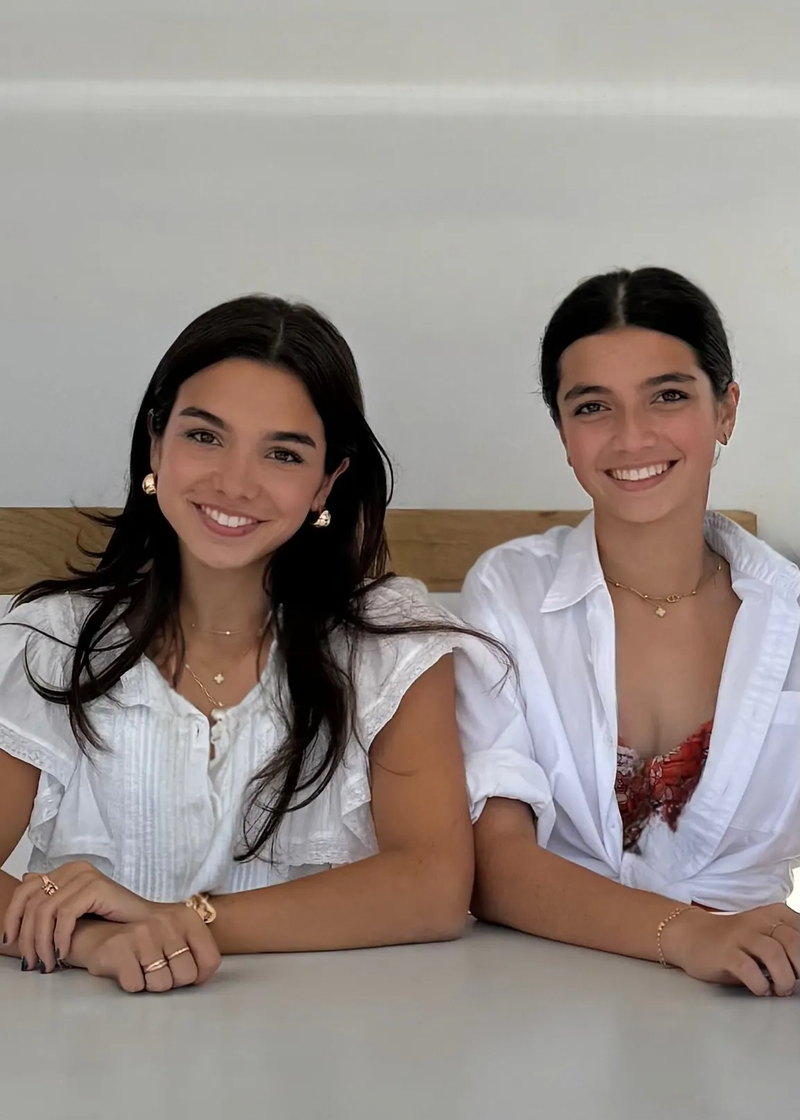 Zakarian Sisters' Spiced Hot Chocolate Cinnamon Rolls by Chef Geoffrey Zakarian - Alternate image 1