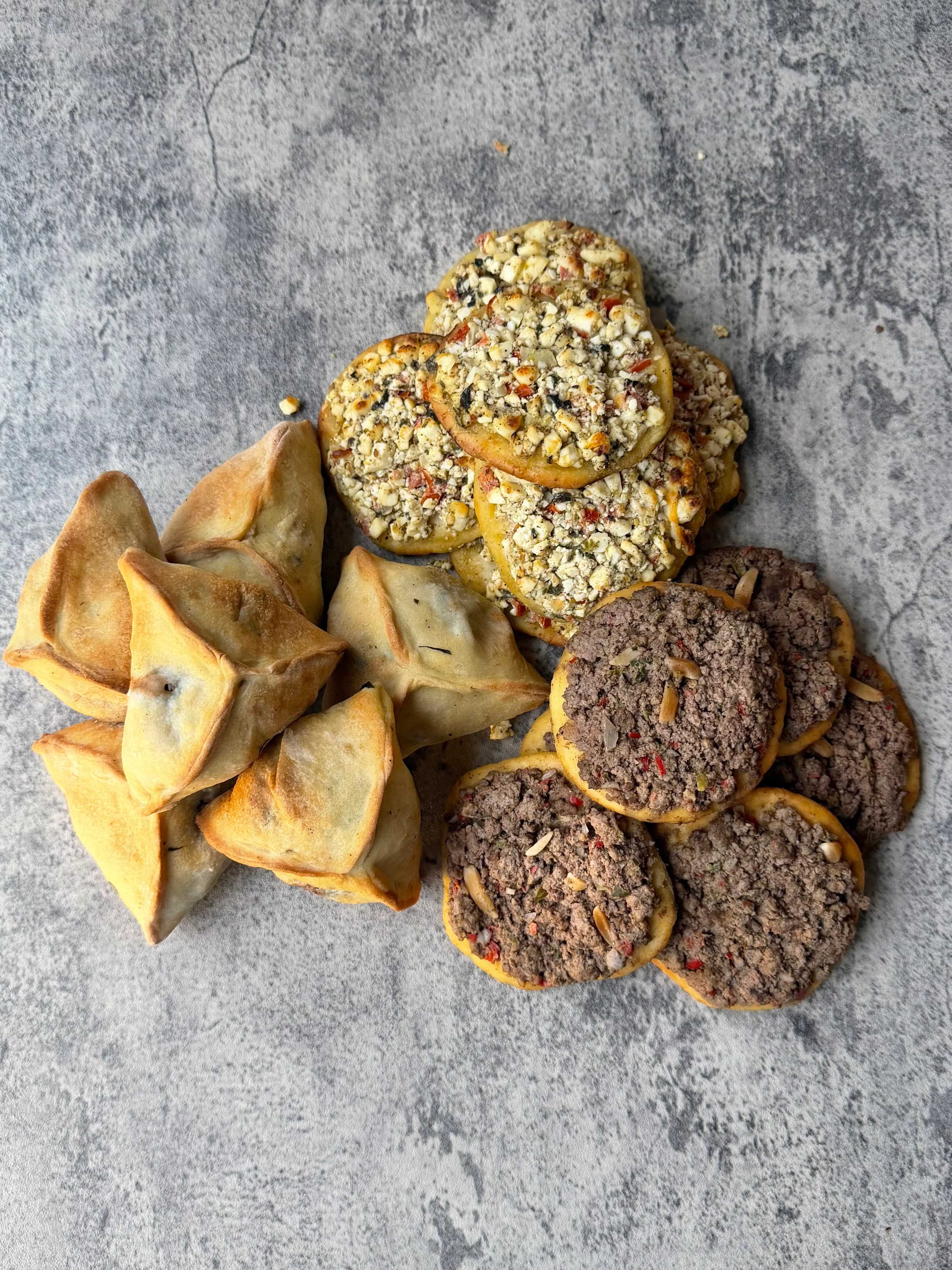 Savory Mini Pie Sampler - 18 Pack by Tanoreen