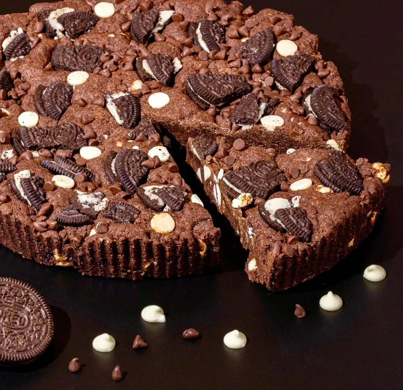 Oreo Blackout Cookie Cake by Buckeye Brownies