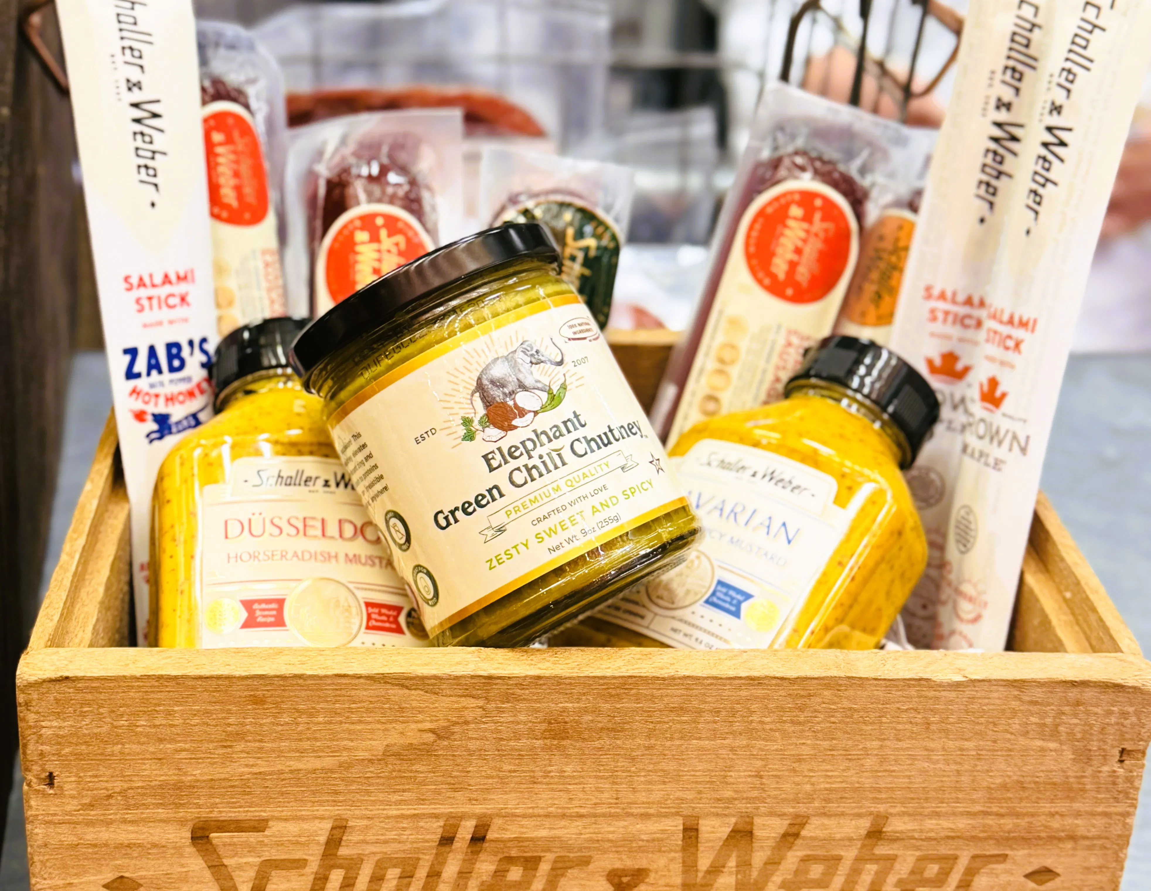Elephant Green Chili Chutney by Cashmira Sethna - Alternate image 4