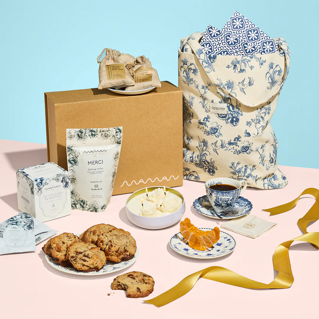 "Maman's Day Off" Gift Box by Maman