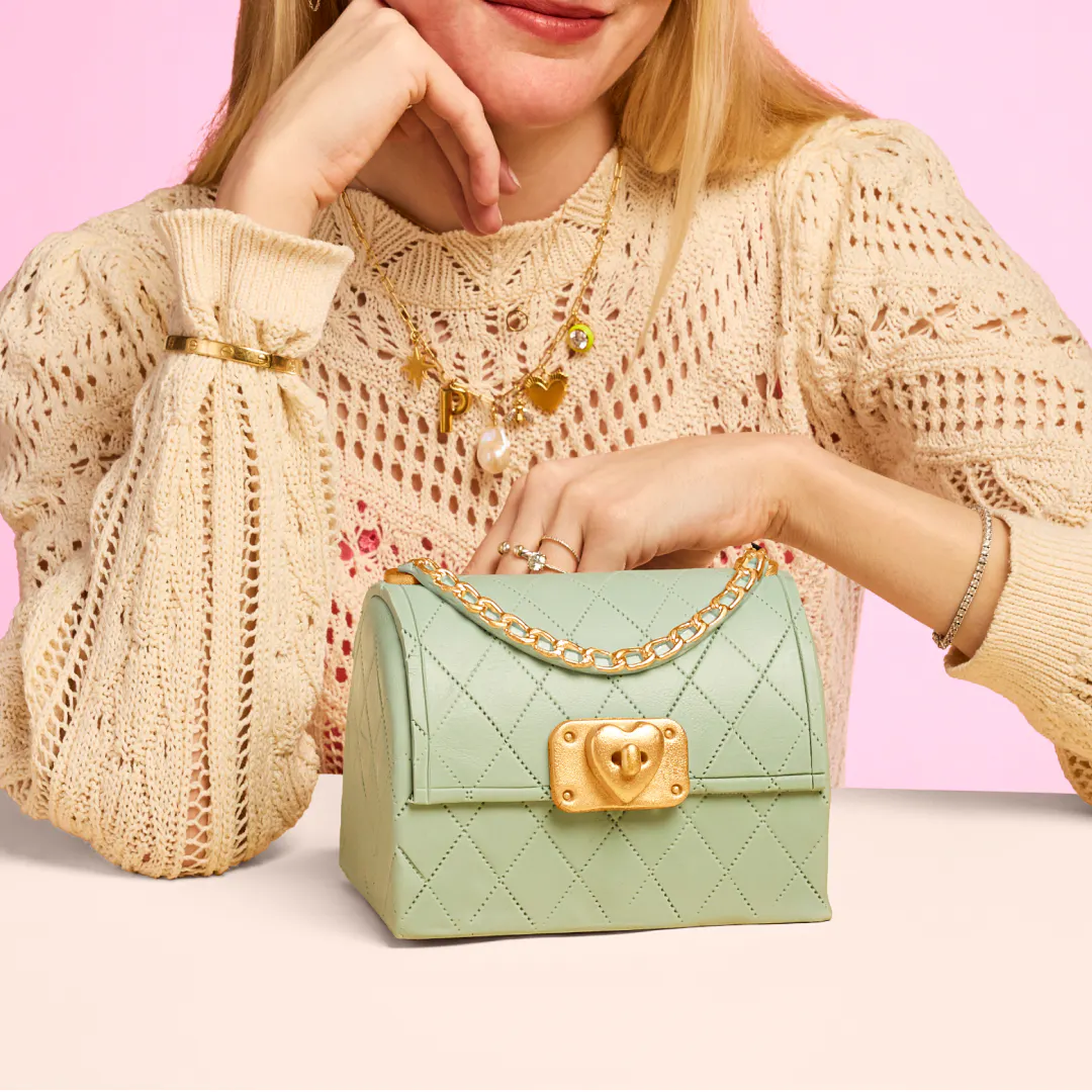 The Sugar Mamma Handbag Cake - Mint Condition by Duff Goldman - Alternate image 3