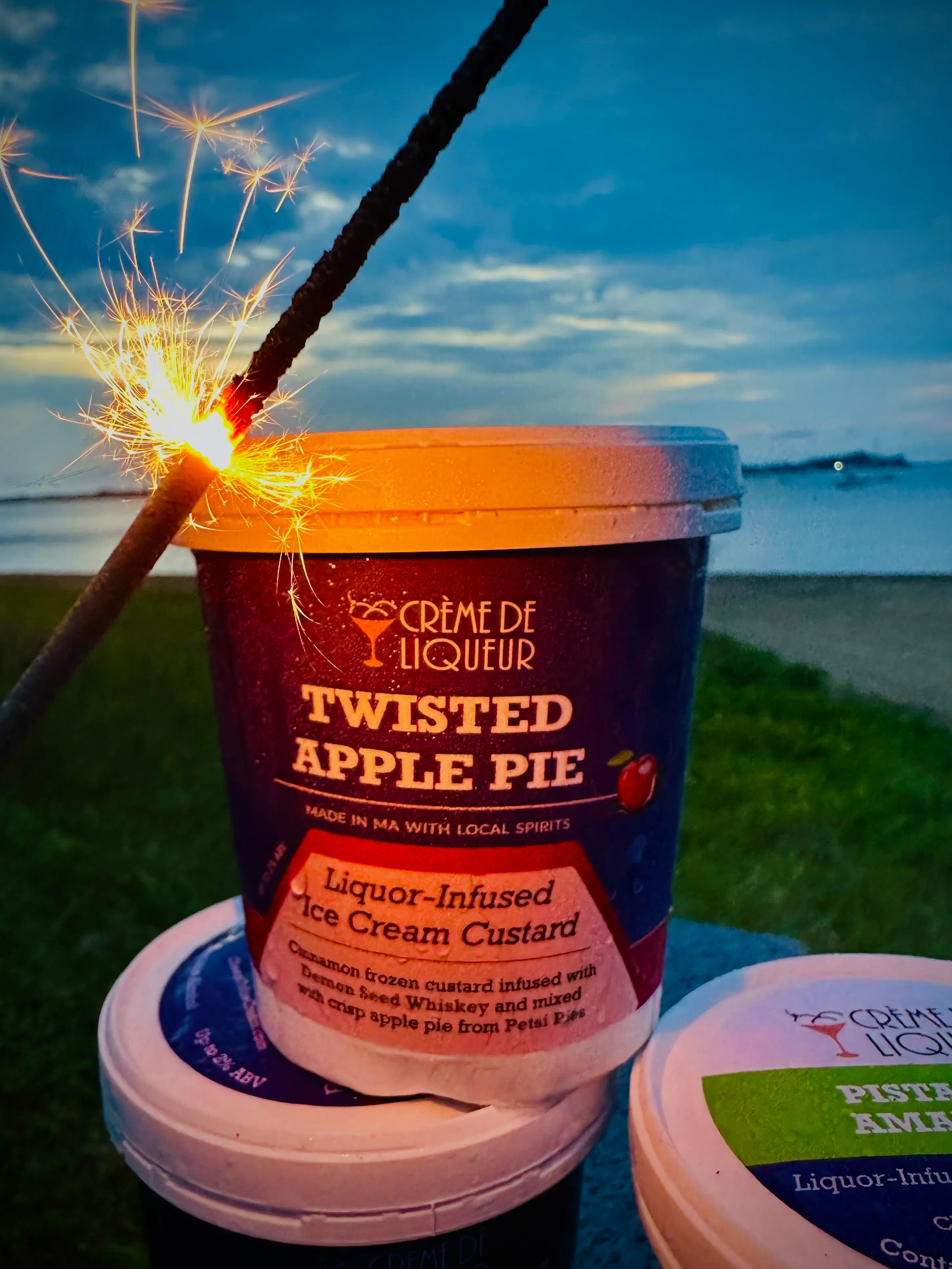 Fourth of July Collection - Twisted Apple Pie - Boozy Frozen Custard by Crème de Liqueur - Alternate image 1