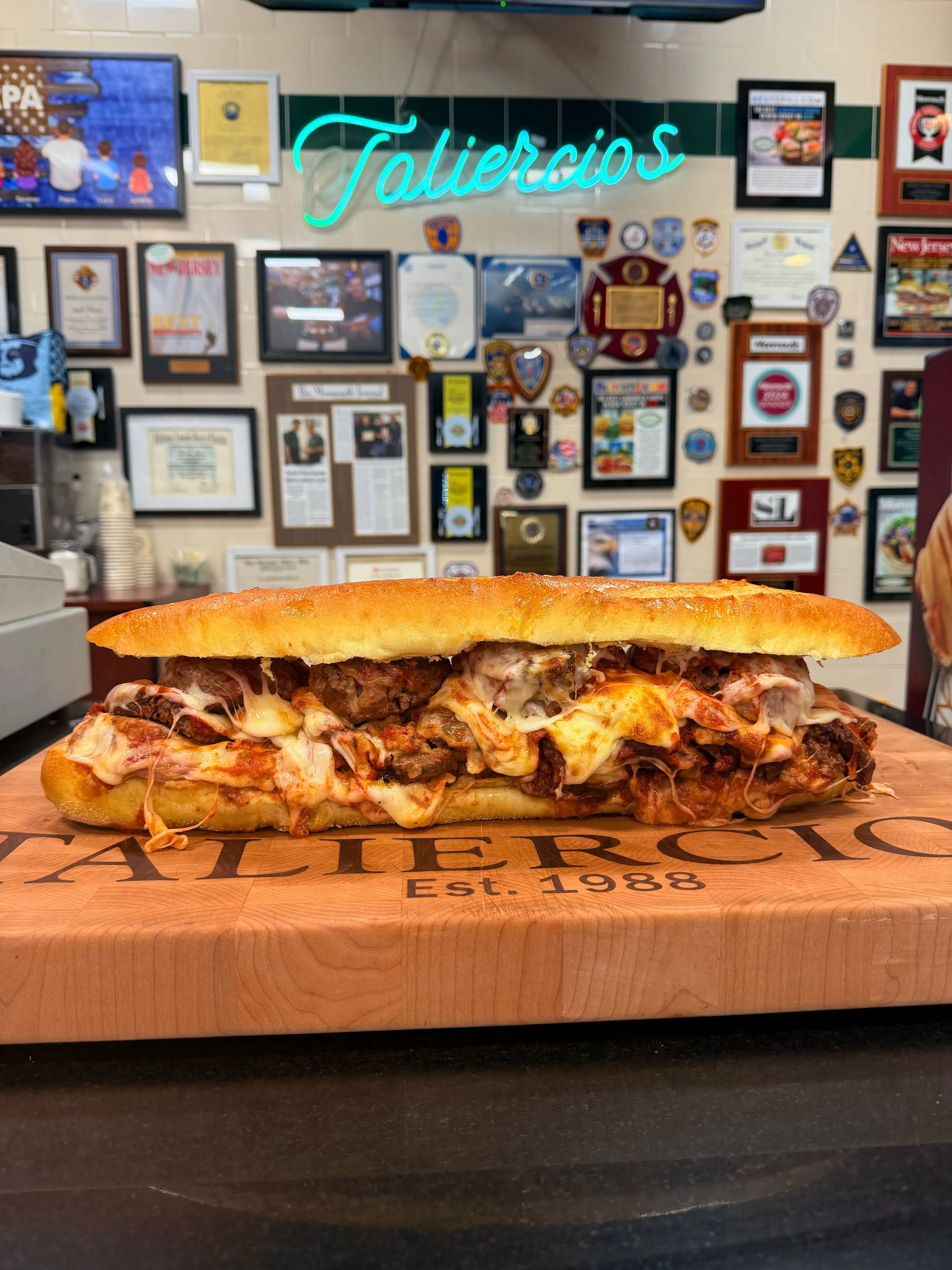Best of Taliercio's Sampler by Taliercio's Deli - Alternate image 4