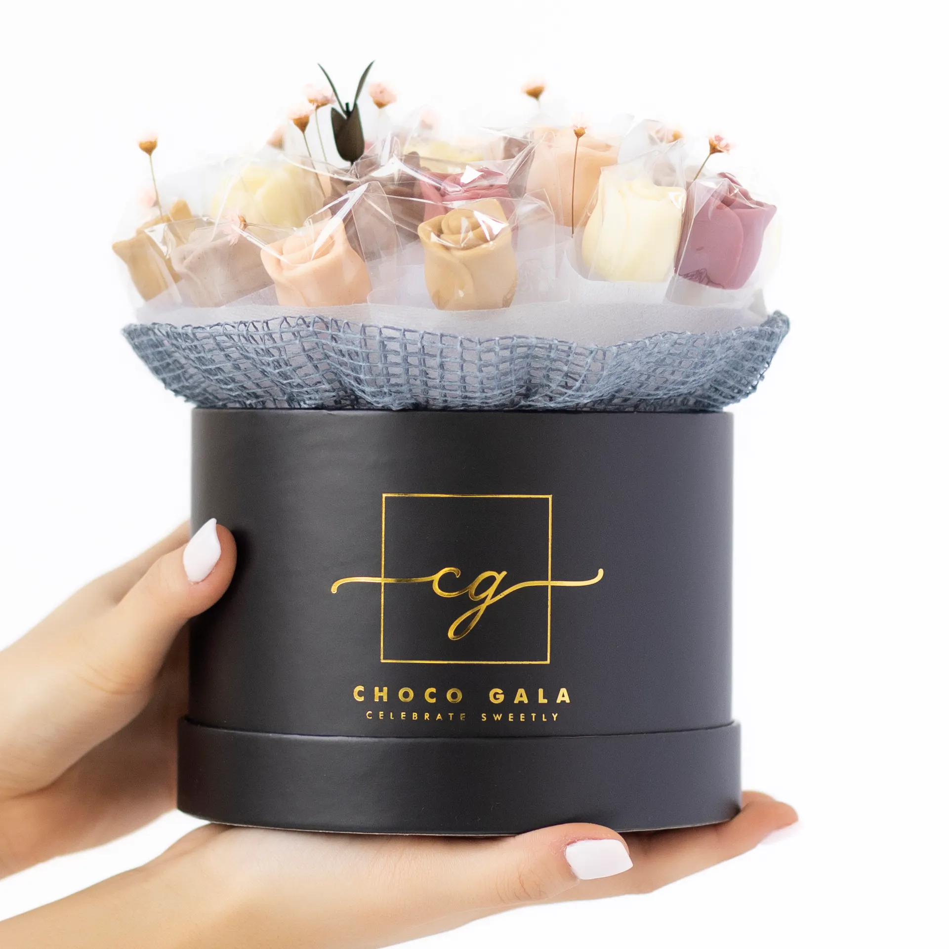 Petite Eternity Chocolate Box by Choco Gala - Alternate image 5