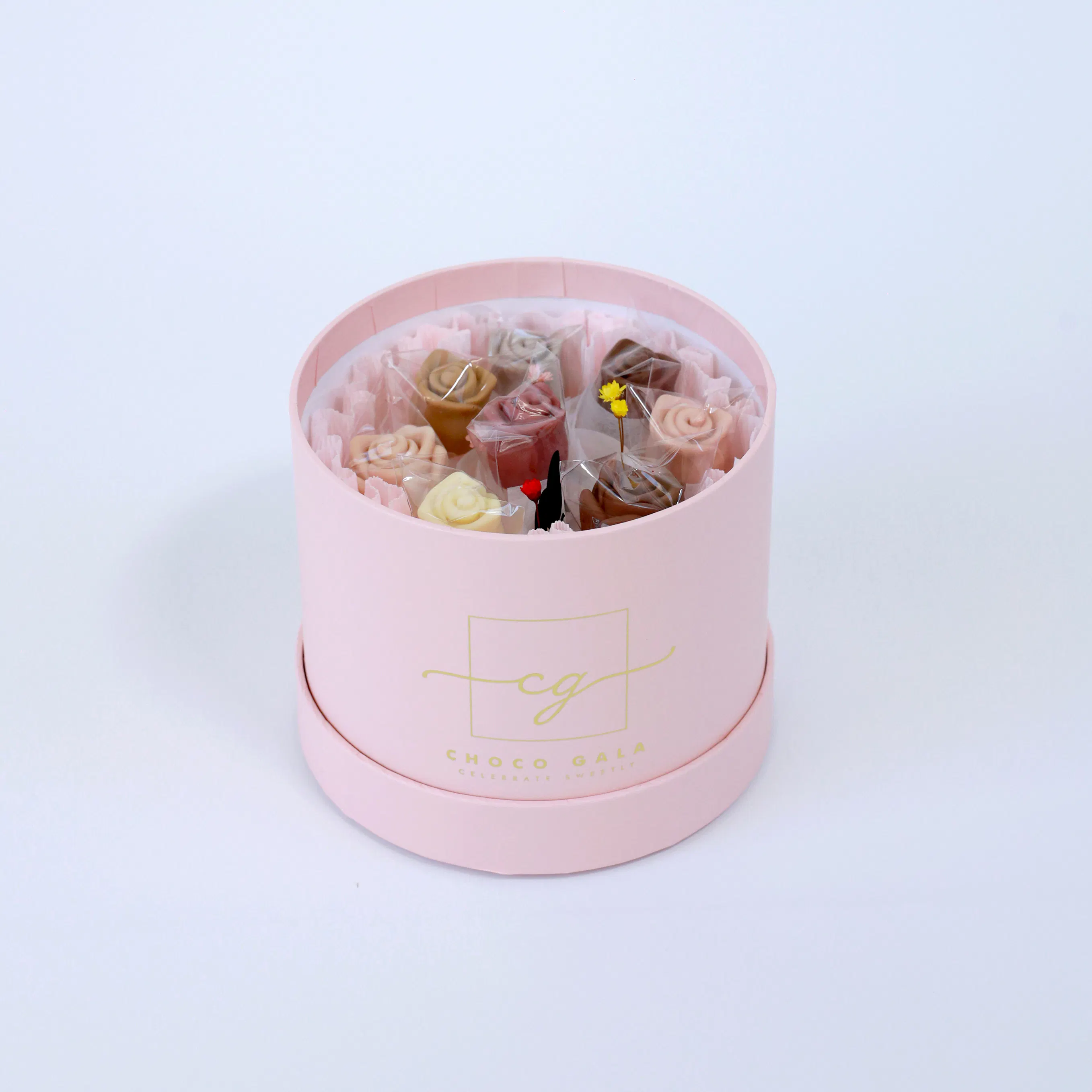 Petite Gala Cake Chocolate Bouquet by Choco Gala - Alternate image 5