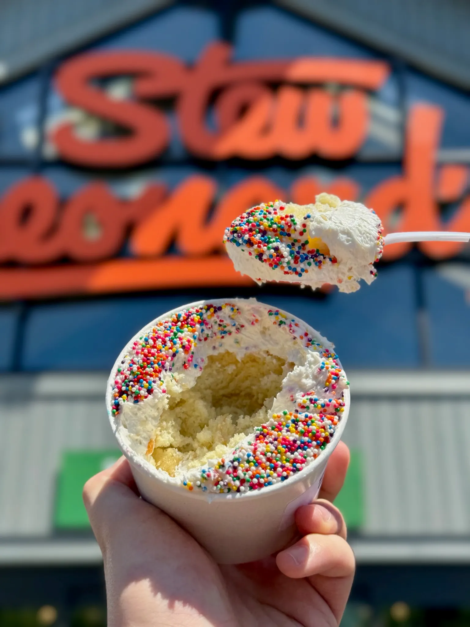 Stew Leonard's Sprinkle Cake Cups by Stew Leonard's