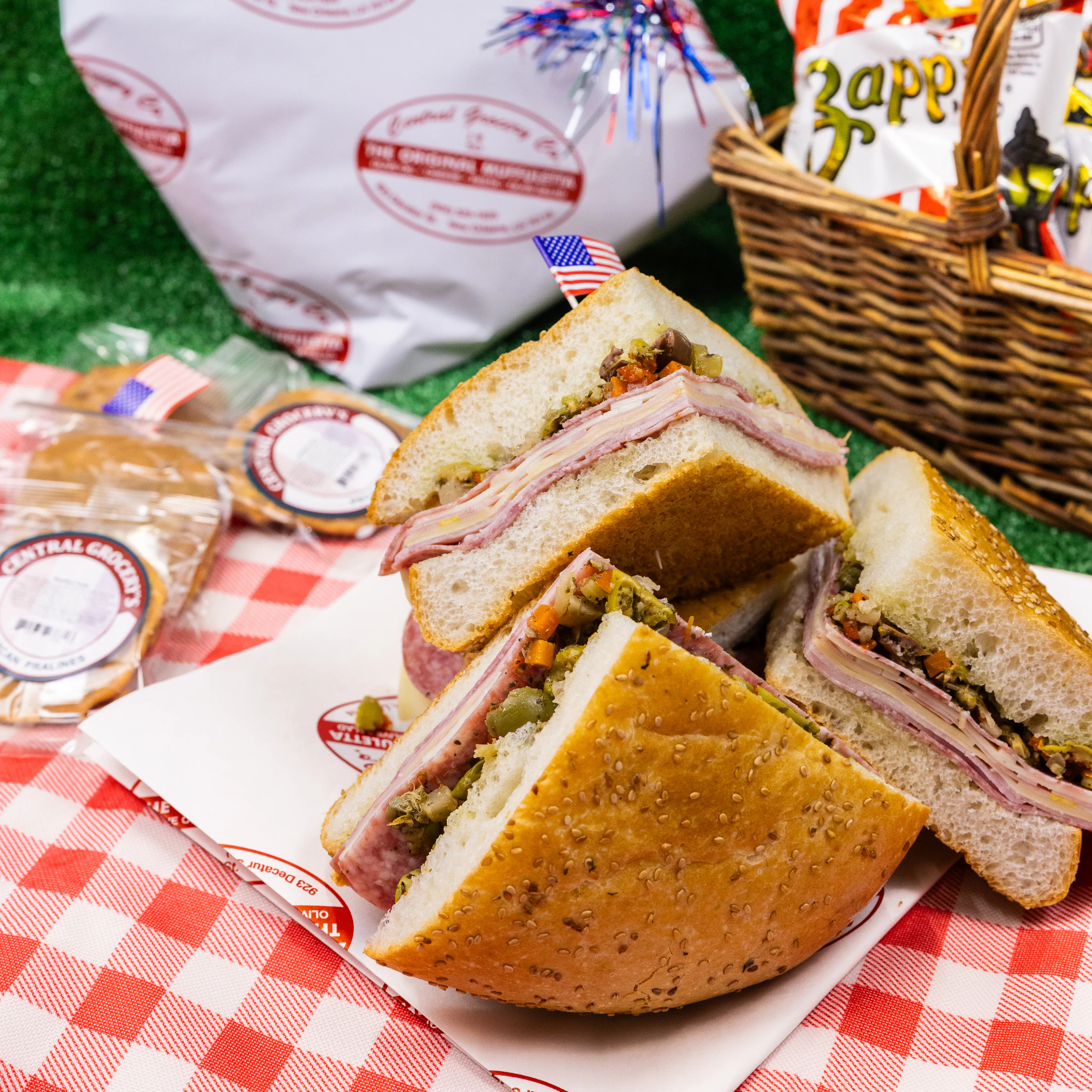Original Muffuletta Sandwich July 4th Picnic Box by Central Grocery Muffulettas - Alternate image 3