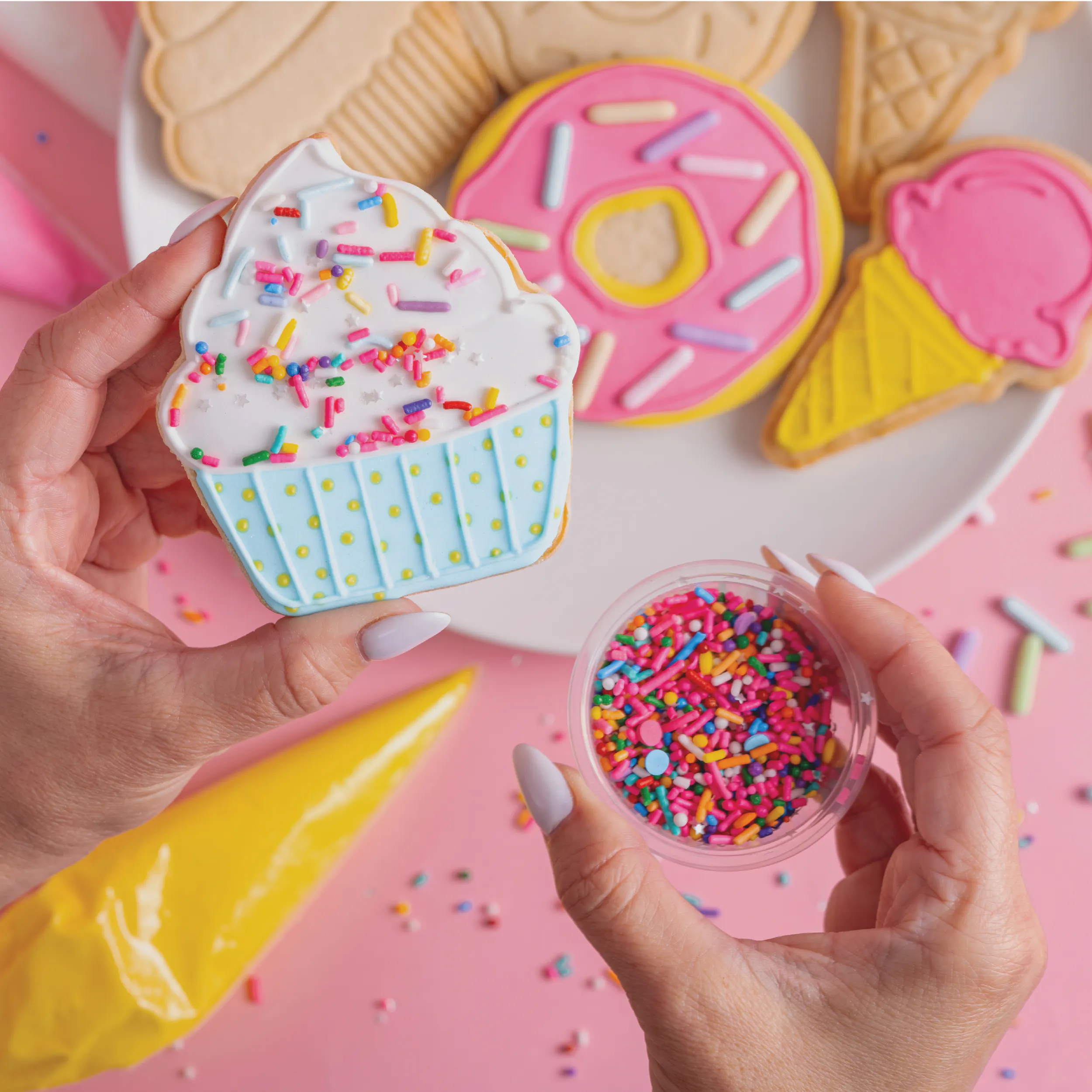 Summertime Sweetness Cookie Decorating Kit - 6 Pack by Sweet E's Bake Shop - Alternate image 2