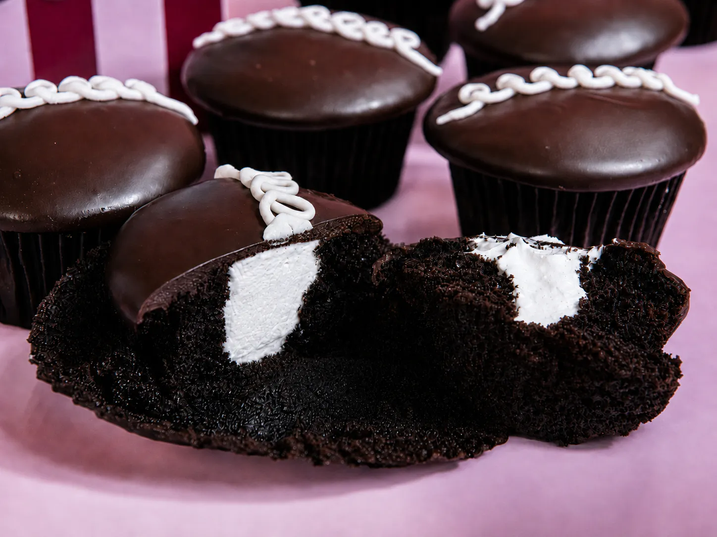 Trophy Hostess Cupcake by Trophy Cupcakes - Alternate image 1