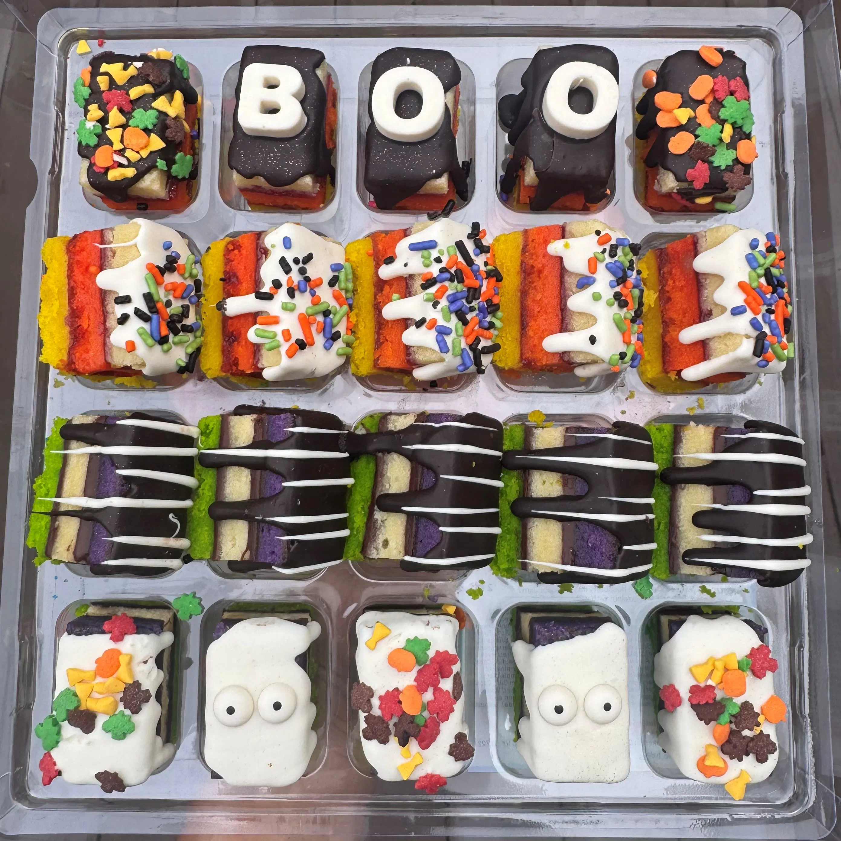 Zola Bakes - Halloween Rainbow Cookies - 20 Pack