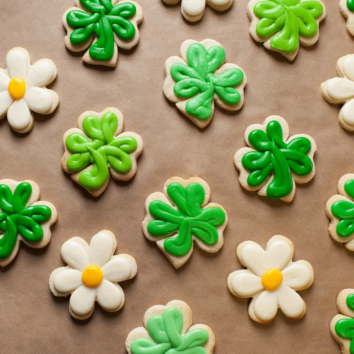 Daisy + Shamrock Sugar Cookies - 10 Pack by Elle's Belles Bakery - Alternate image 3