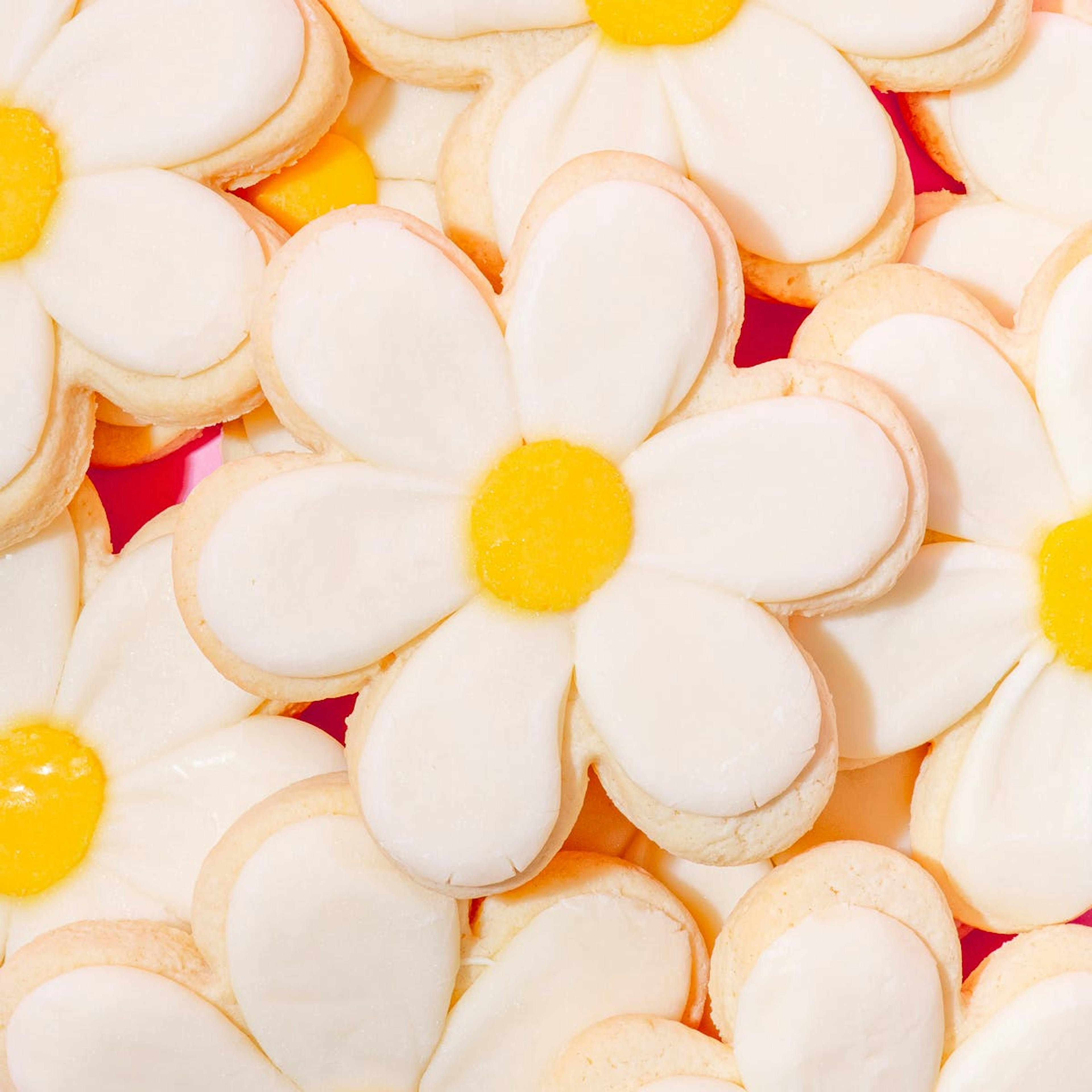 Daisy Sugar Cookies - 10 Pack by Elle's Belles Bakery - Alternate image 3