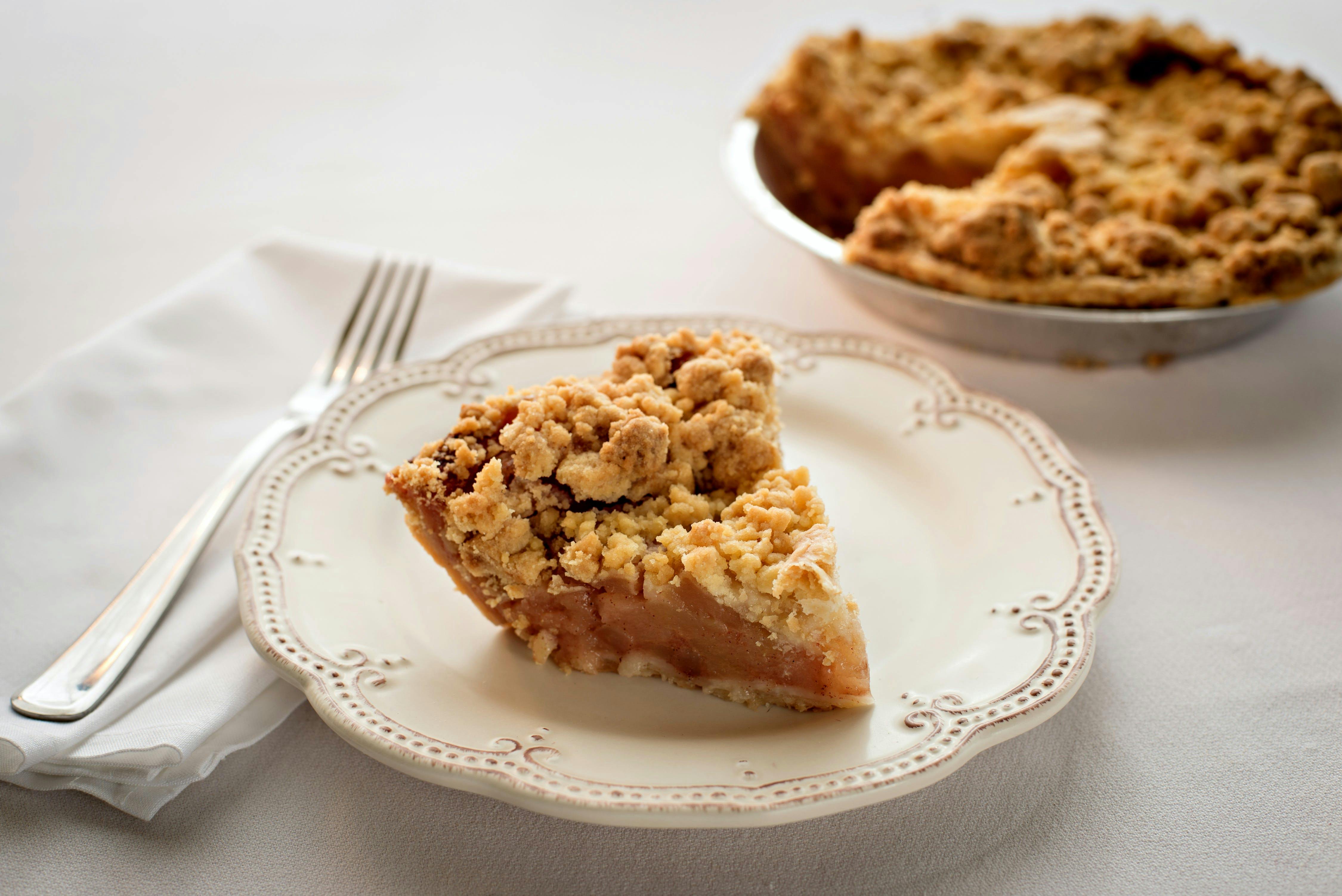 Peninsula Apple Crumb Pie by Grand Traverse Pie Company