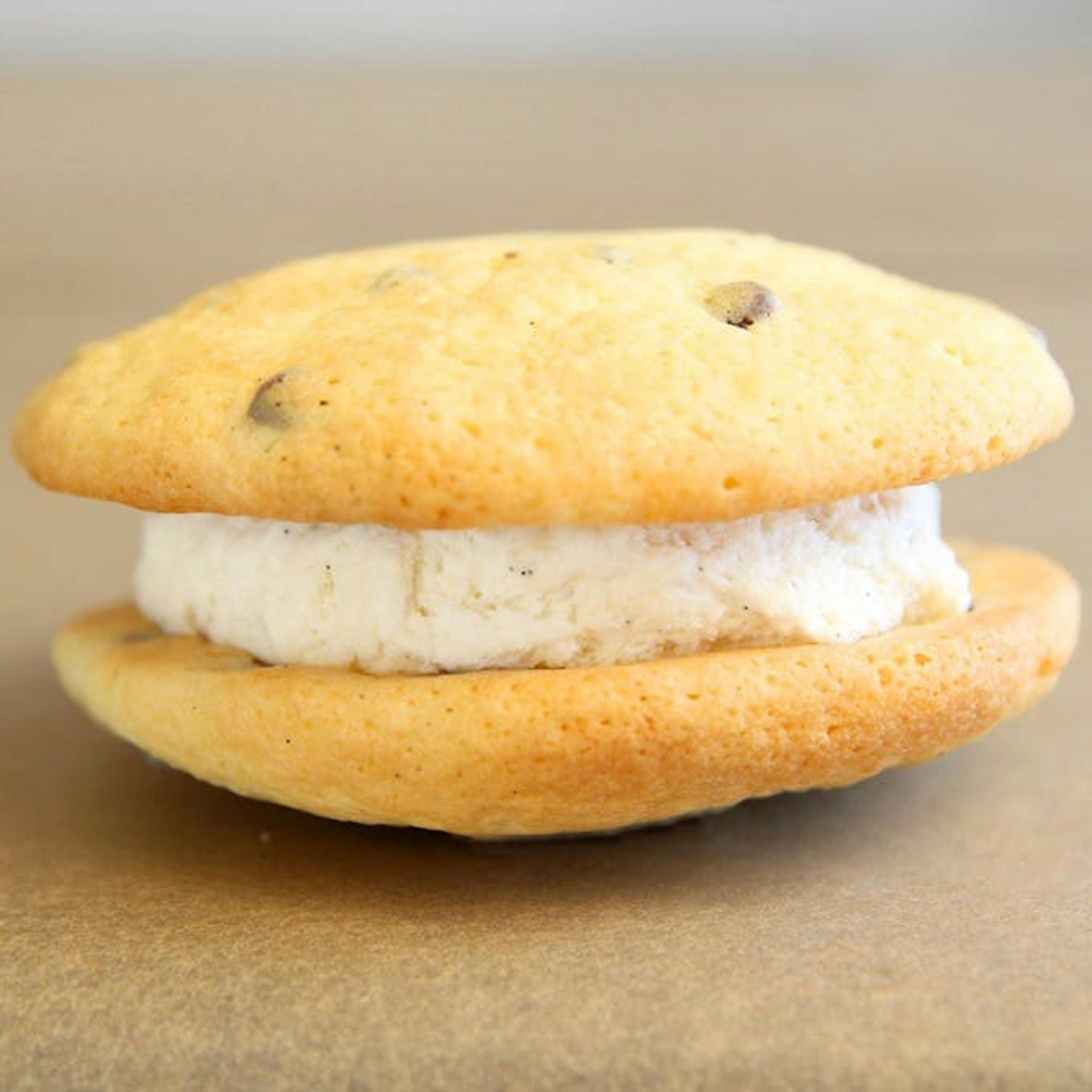 The Food Explorer Whoopies Special by Cape Whoopies - Alternate image 4