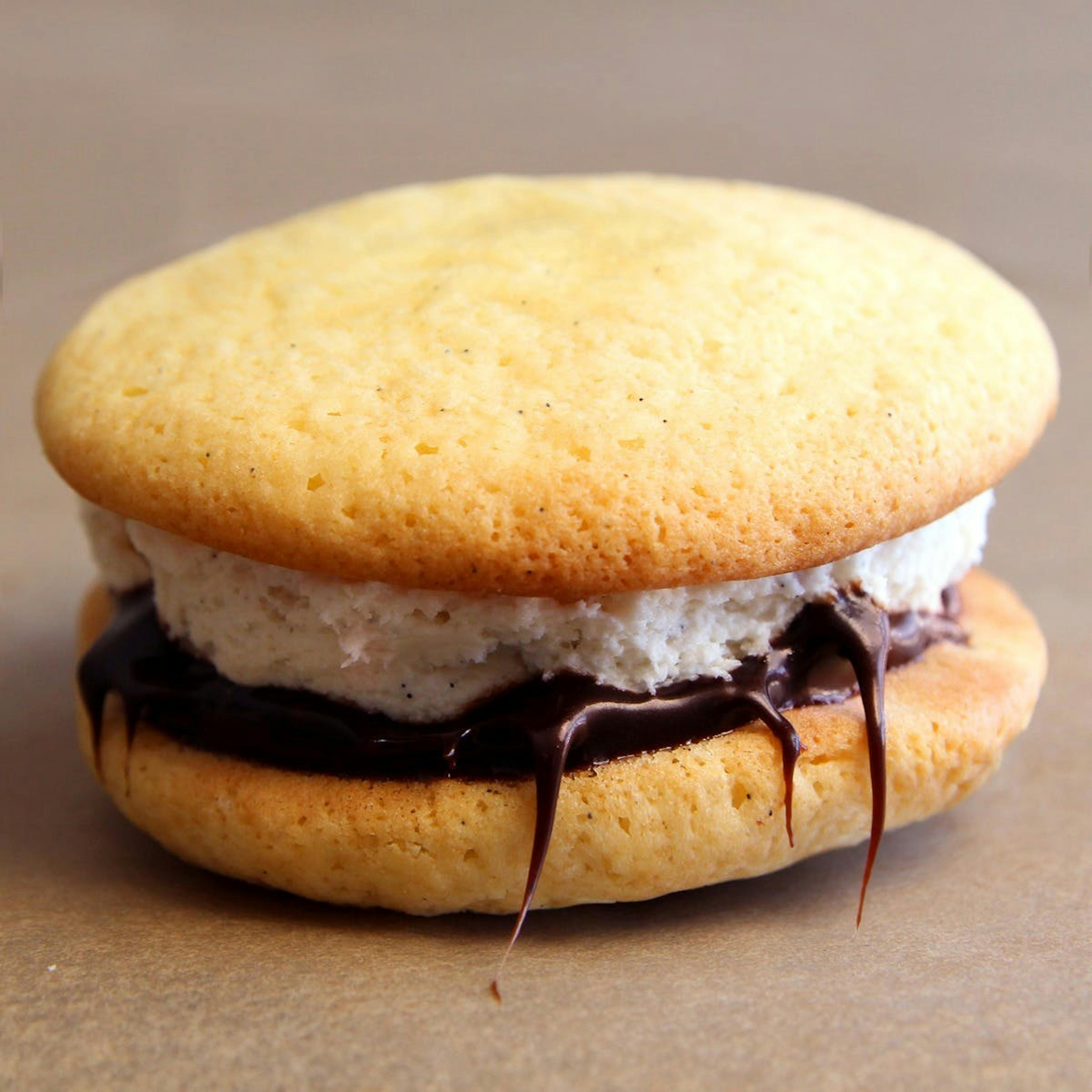 The Food Explorer Whoopies Special by Cape Whoopies - Alternate image 2