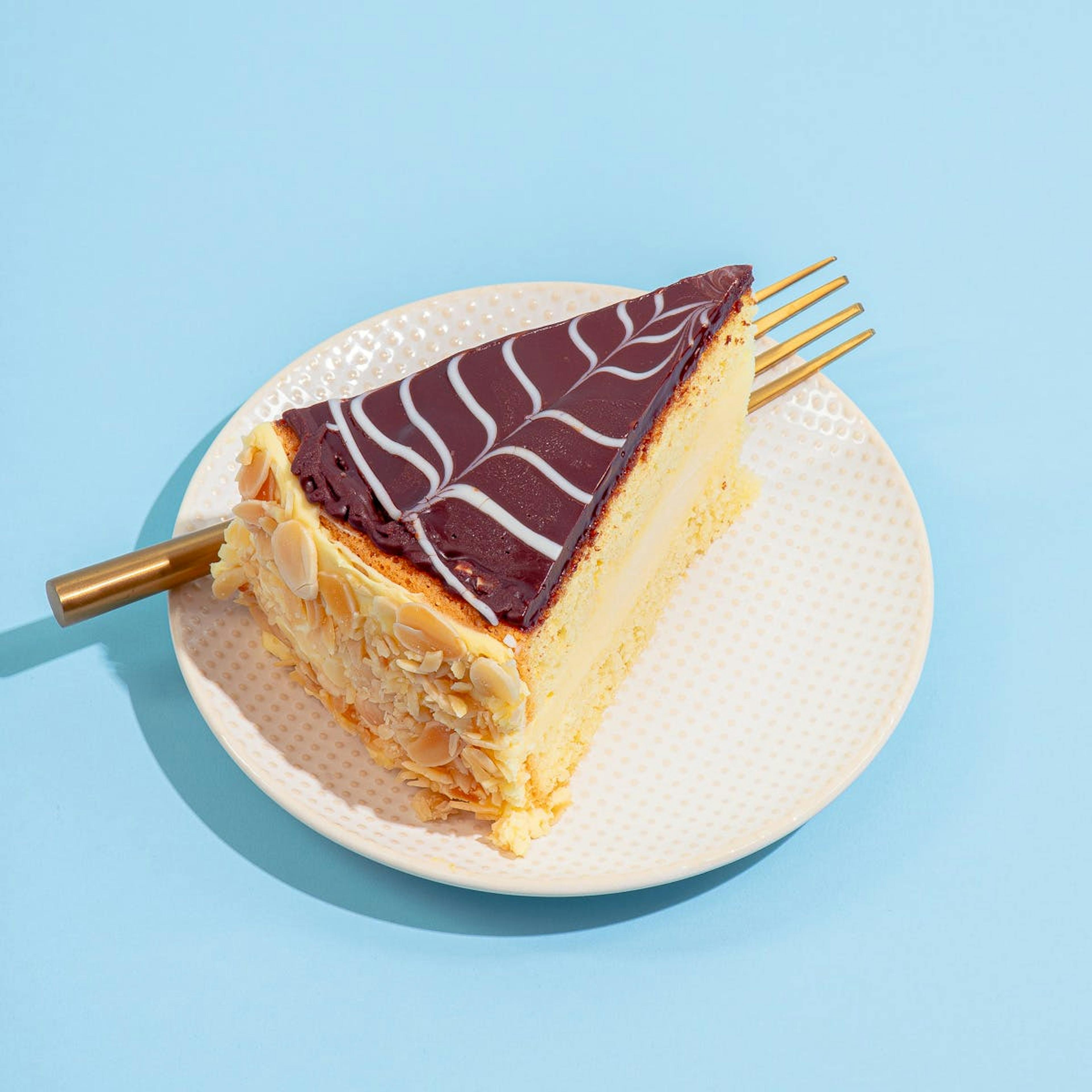 The Original Boston Cream Pie by Omni Parker House Hotel - Alternate image 4