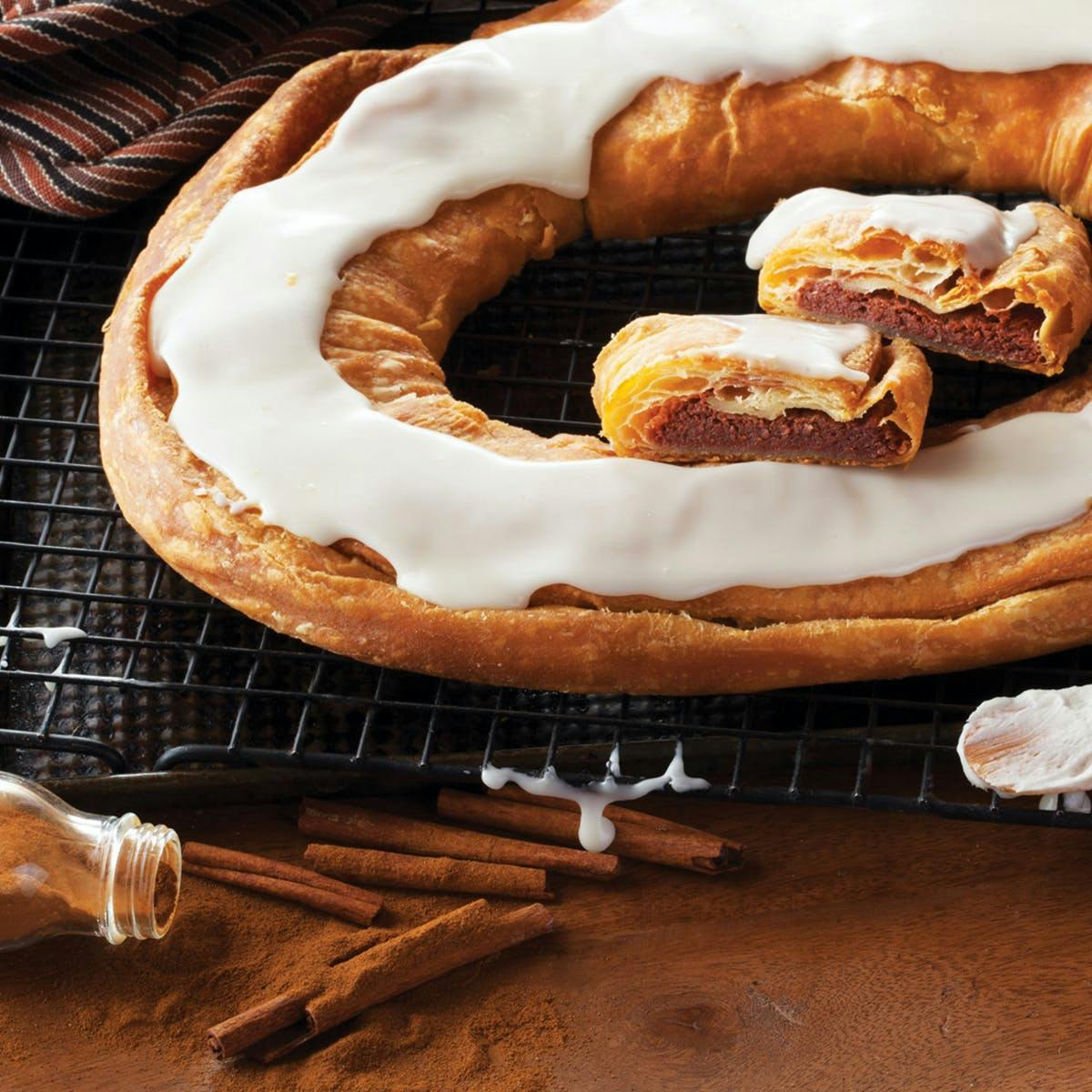 Cinnamon Roll Kringle - 2 Pack by O&H Danish Bakery ...