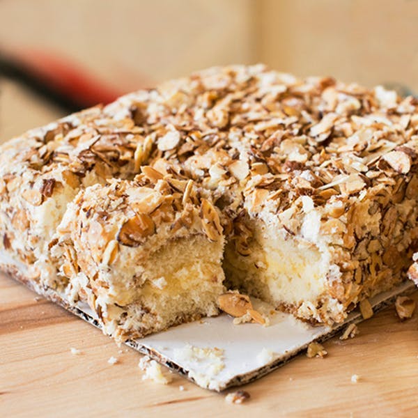 Monthly CAKE Subscription by Goldbelly Subscriptions - Alternate image 1