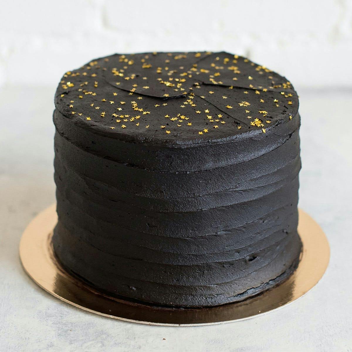 Monthly CAKE Subscription by Goldbelly Subscriptions - Alternate image 3