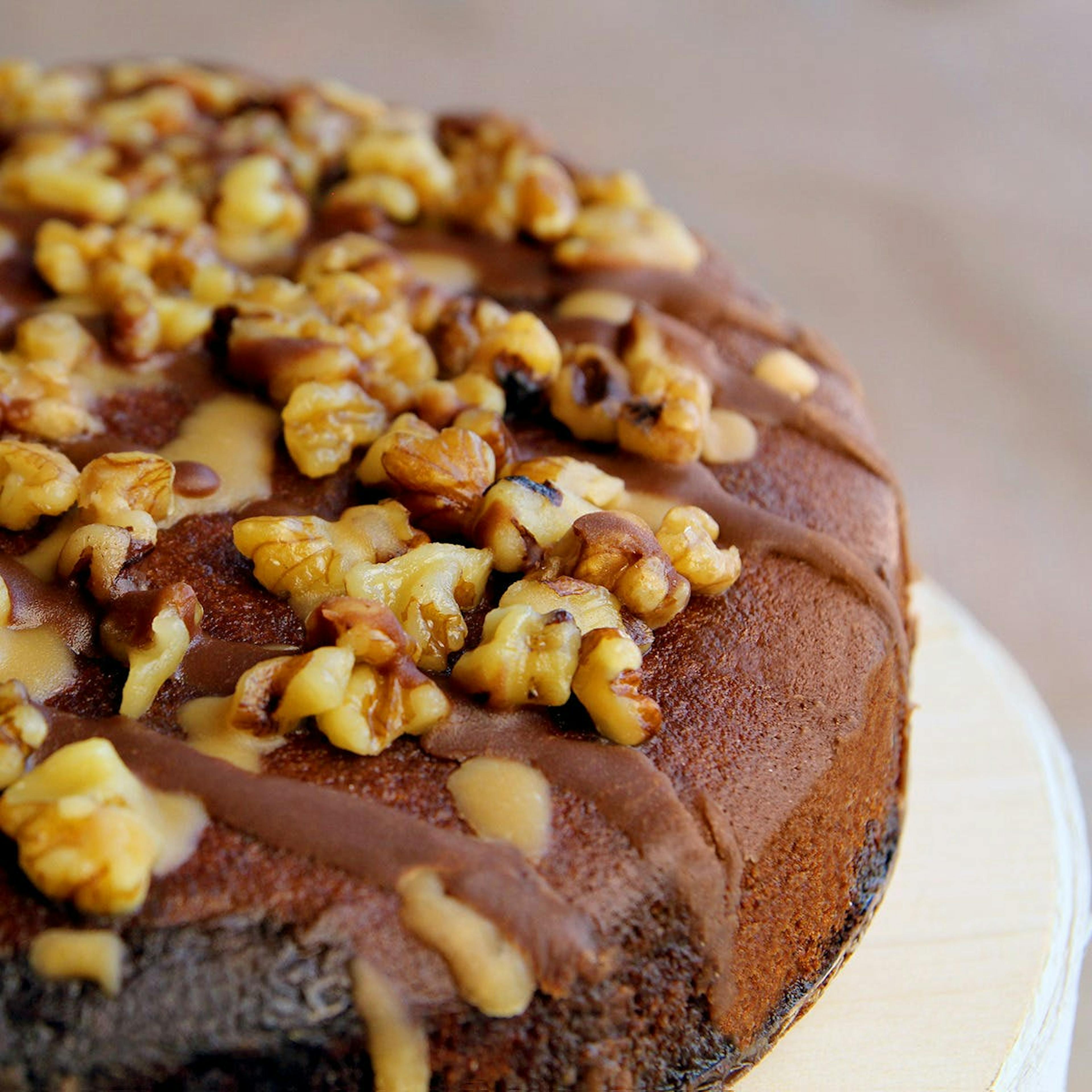 Monthly CAKE Subscription by Goldbelly Subscriptions - Alternate image 5