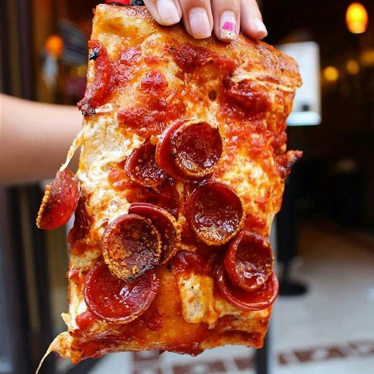 MONTHLY Goldbelly Subscription by Goldbelly Subscriptions - Alternate image 4