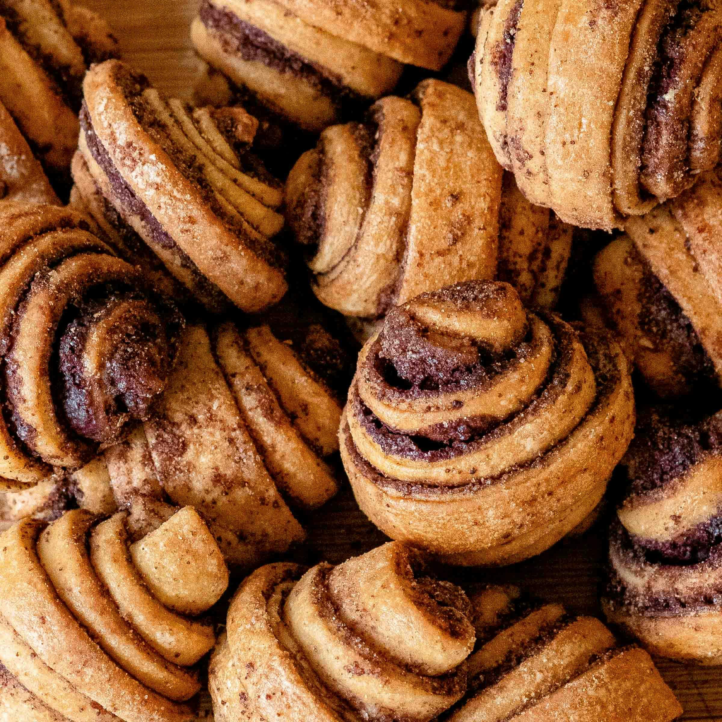 Shabbat in a Box (Kosher) by Green's Babka - Alternate image 2