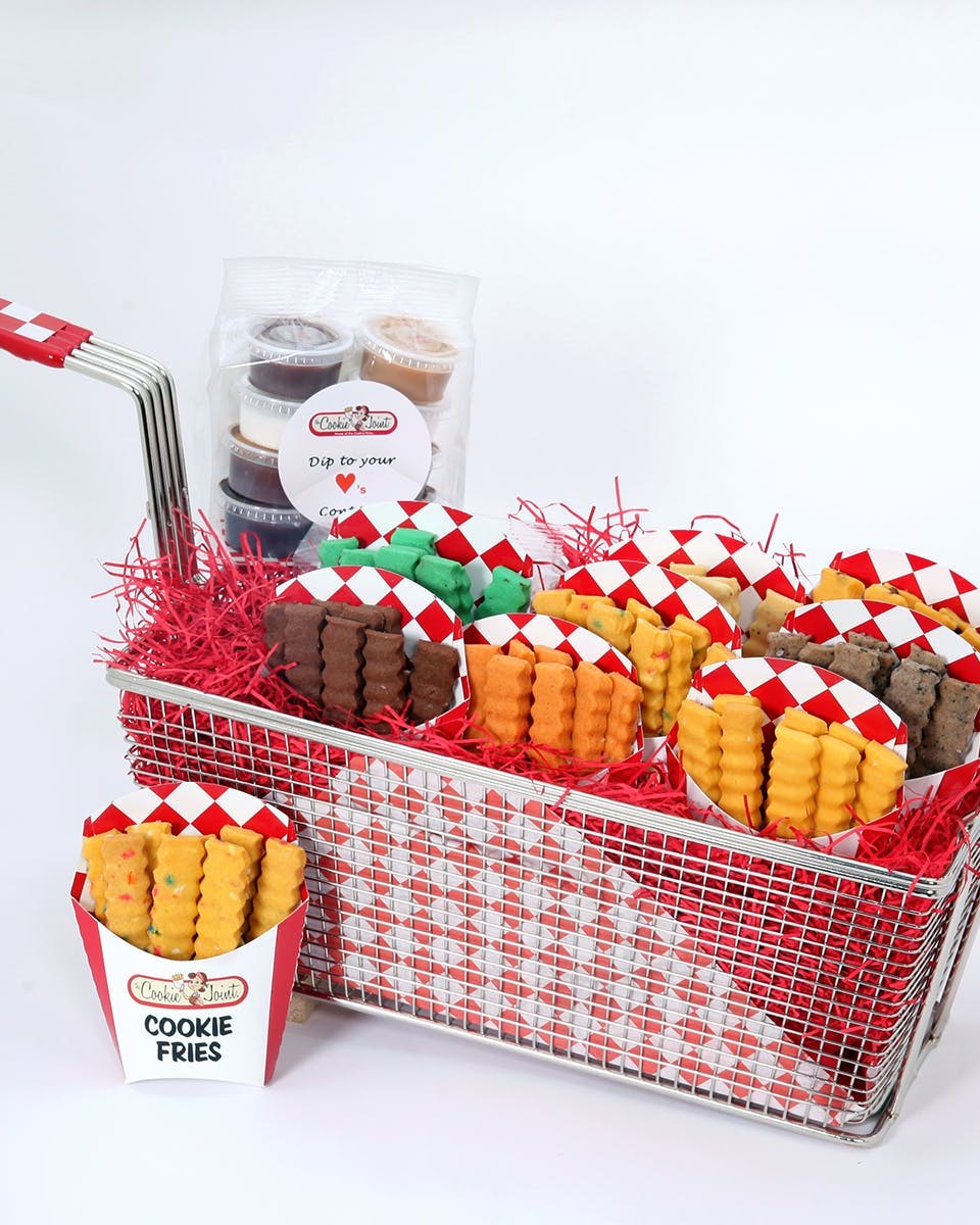 Gift Box to Say Happy Birthday Gift Basket